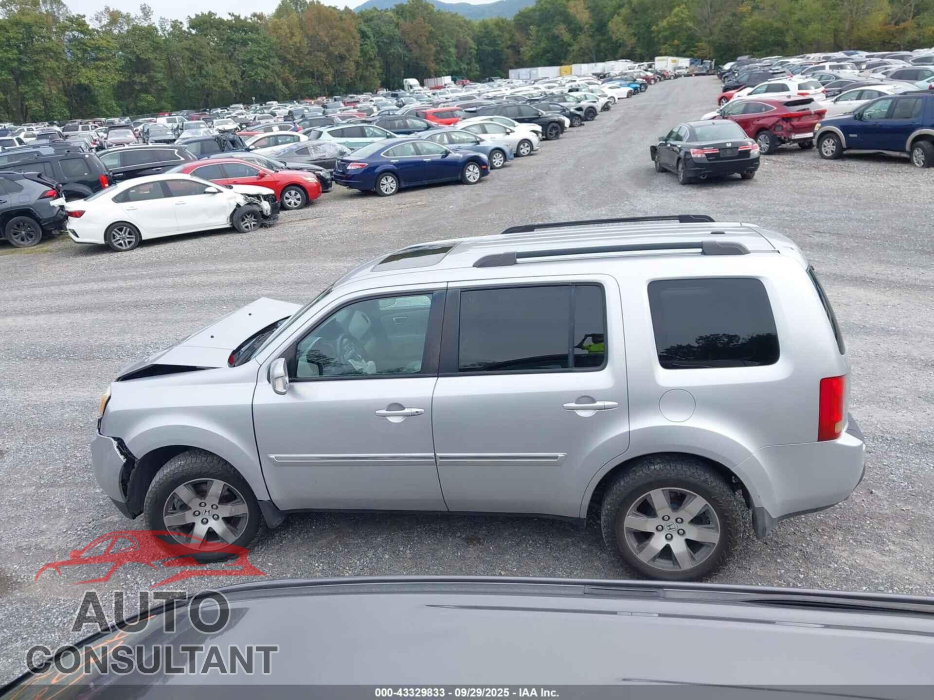 HONDA PILOT 2014 - 5FNYF4H97EB051760