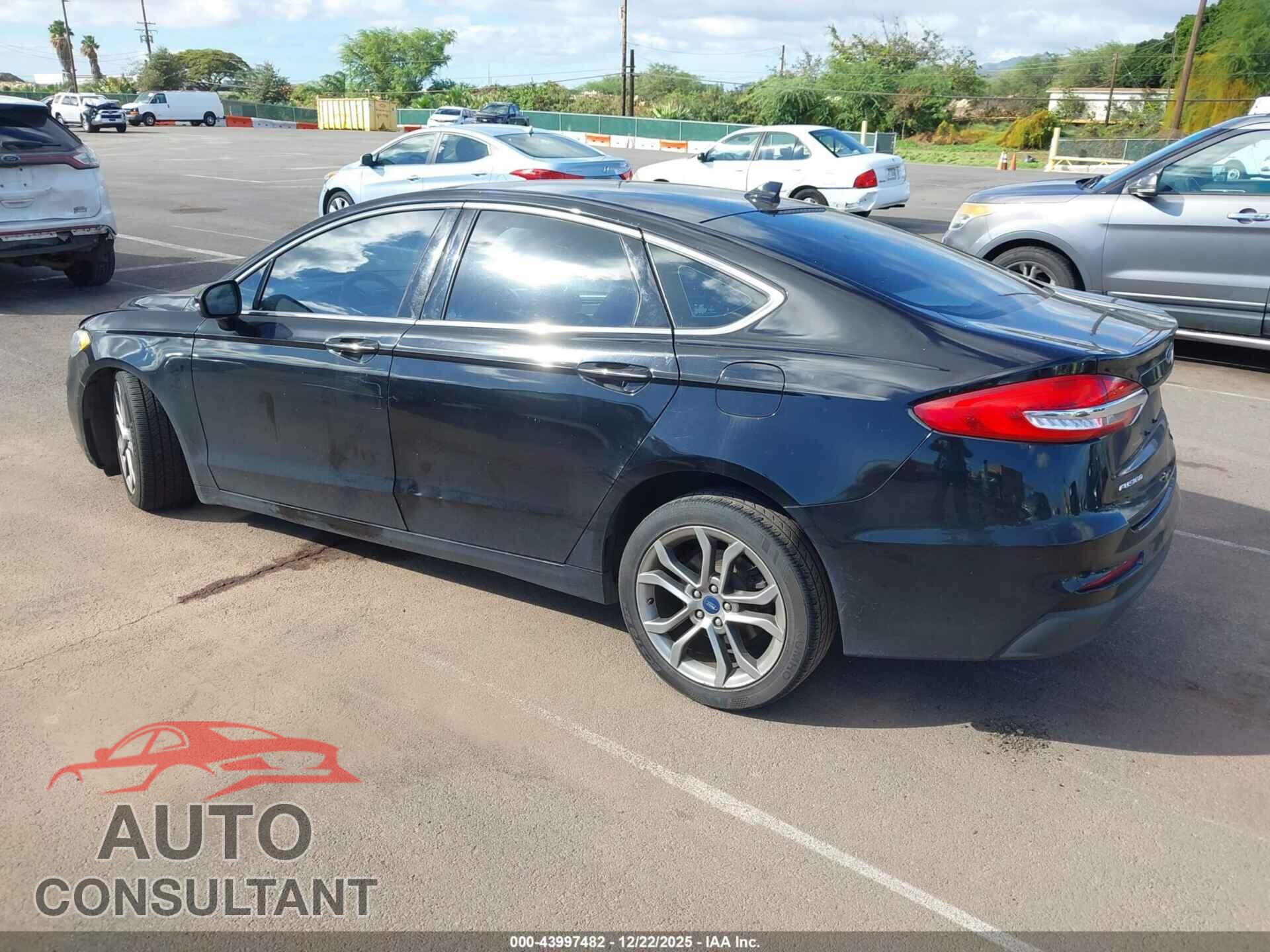 FORD FUSION 2019 - 3FA6P0CD4KR150237