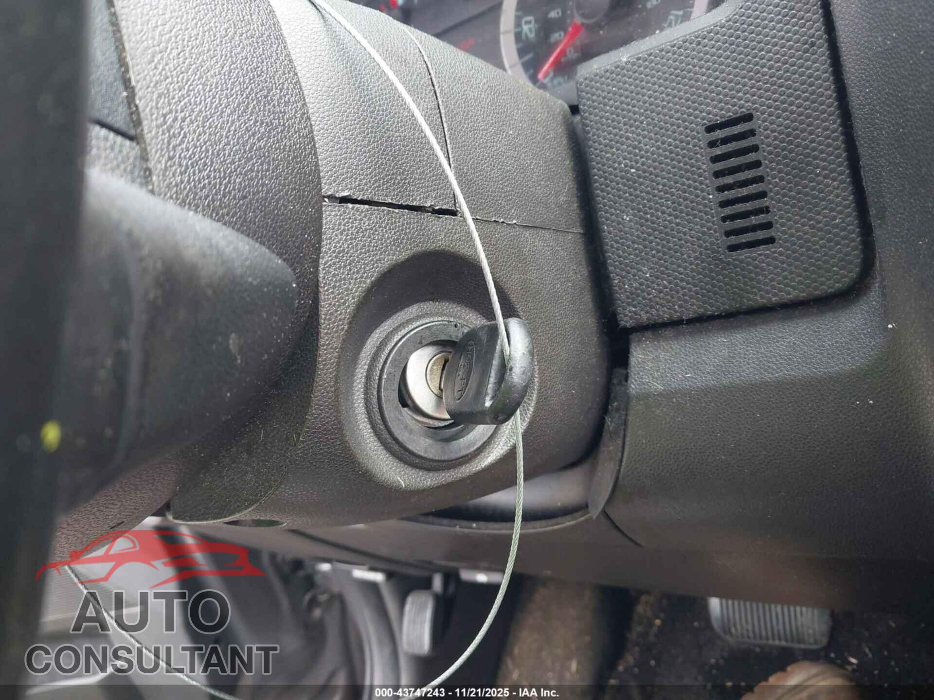 FORD ESCAPE 2012 - 1FMCU0D74CKB94271