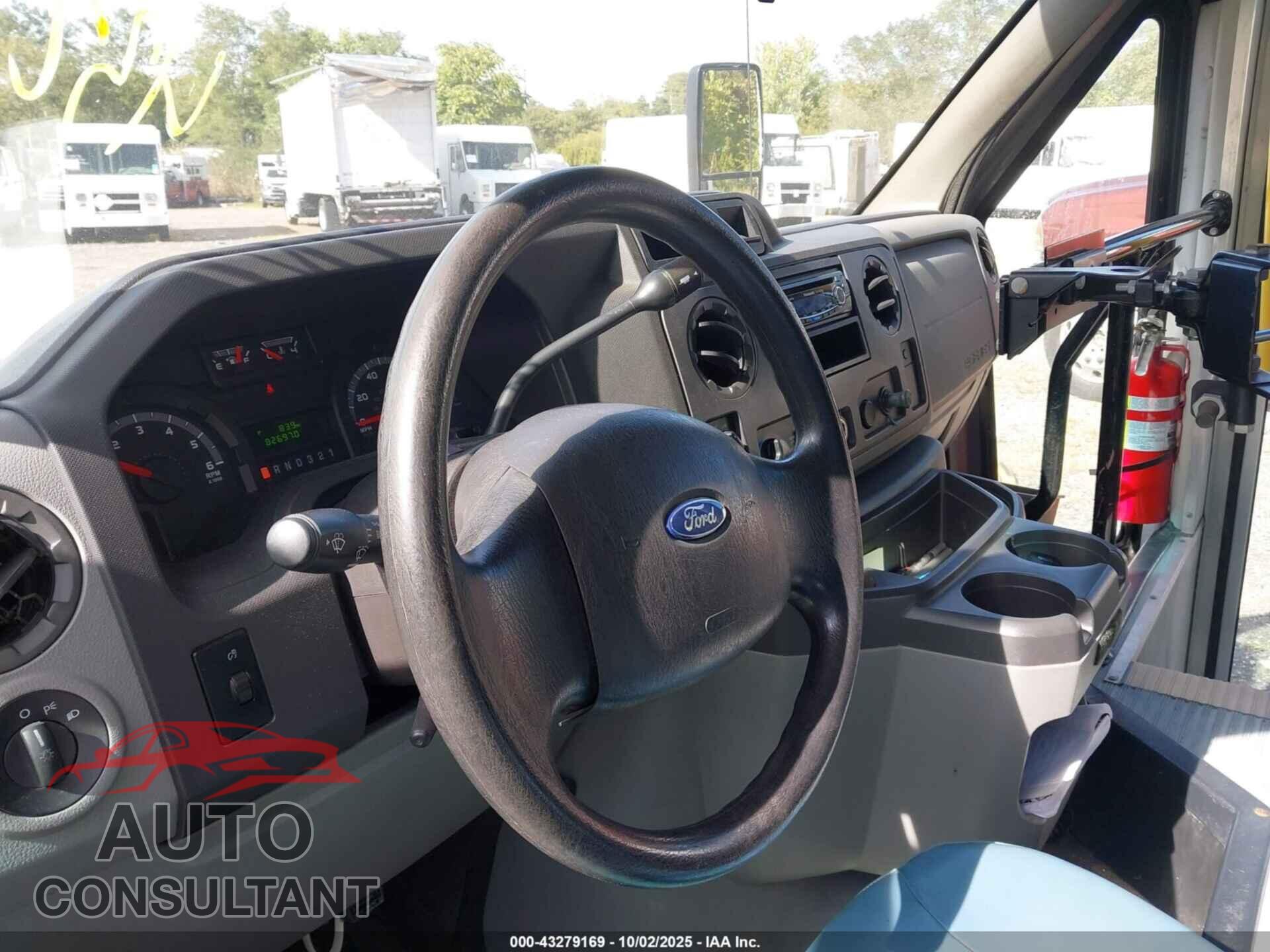 FORD E-450 CUTAWAY 2010 - 1FDFE4FS7ADB01733