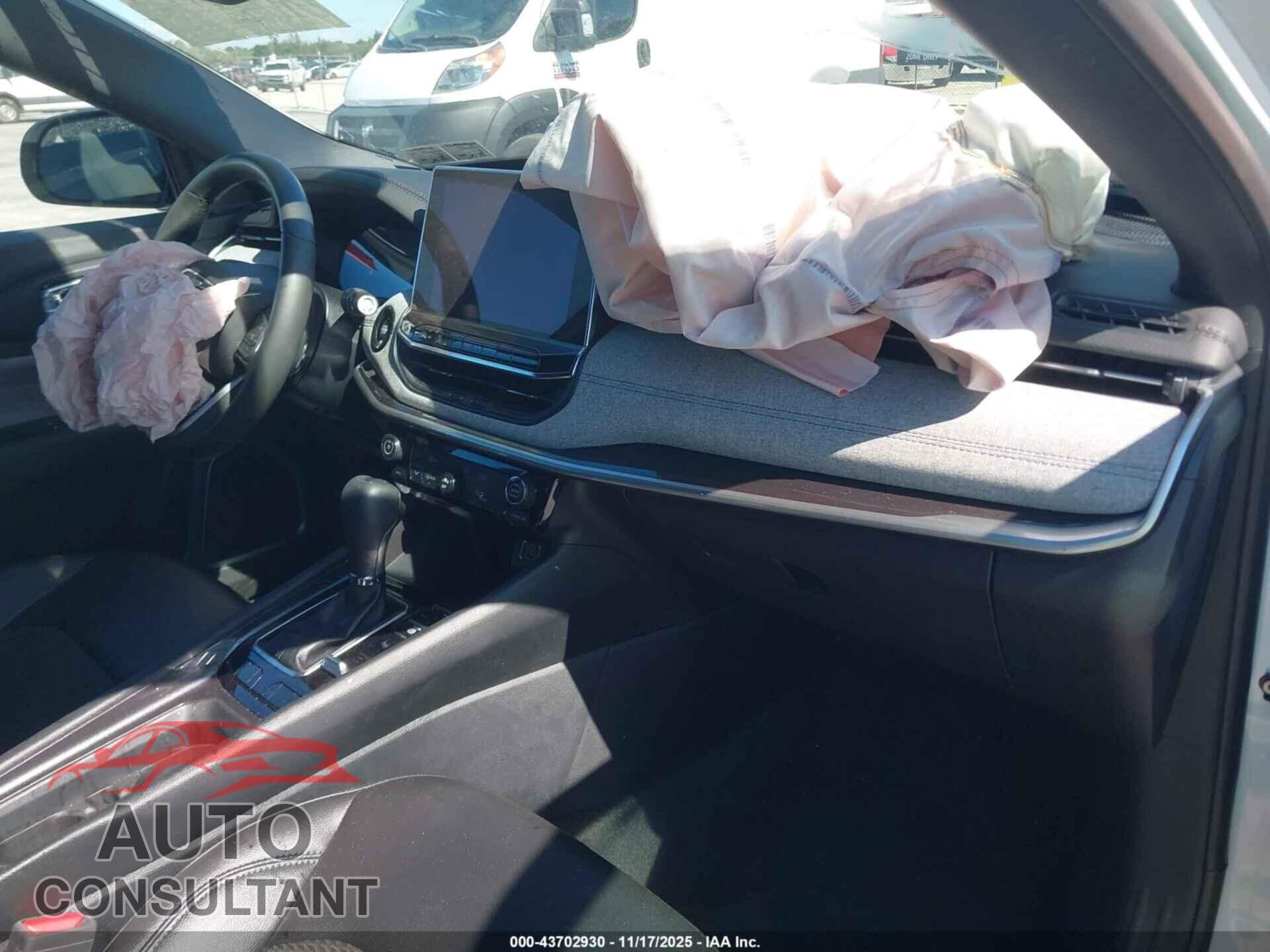 JEEP COMPASS 2024 - 3C4NJDBNXRT604481