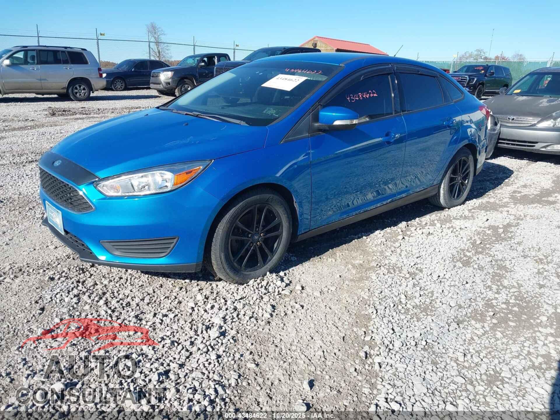FORD FOCUS 2015 - 1FADP3F24FL254279