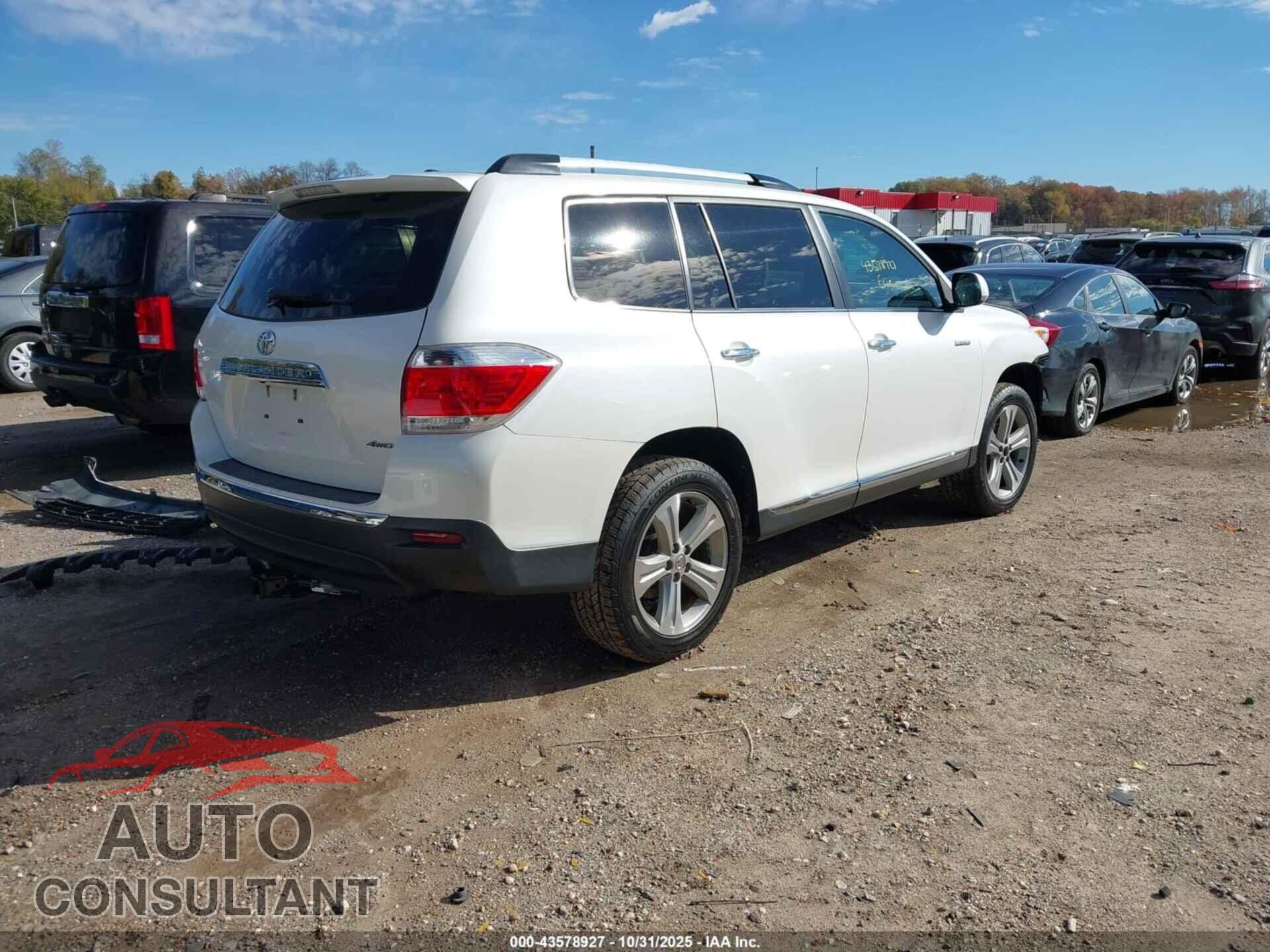 TOYOTA HIGHLANDER 2013 - 5TDDK3EH8DS189351