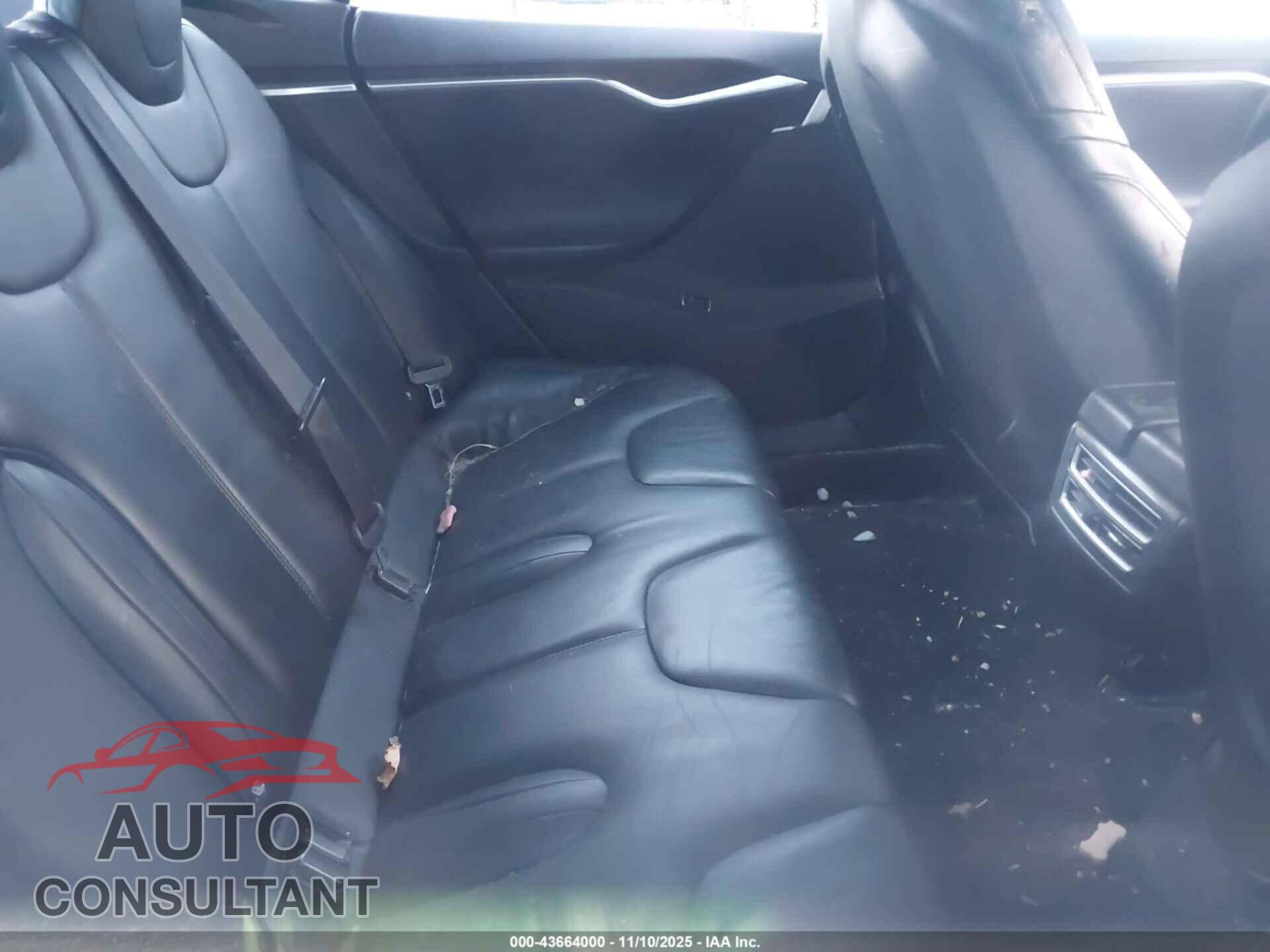 TESLA MODEL S 2015 - 5YJSA1H49FF086793