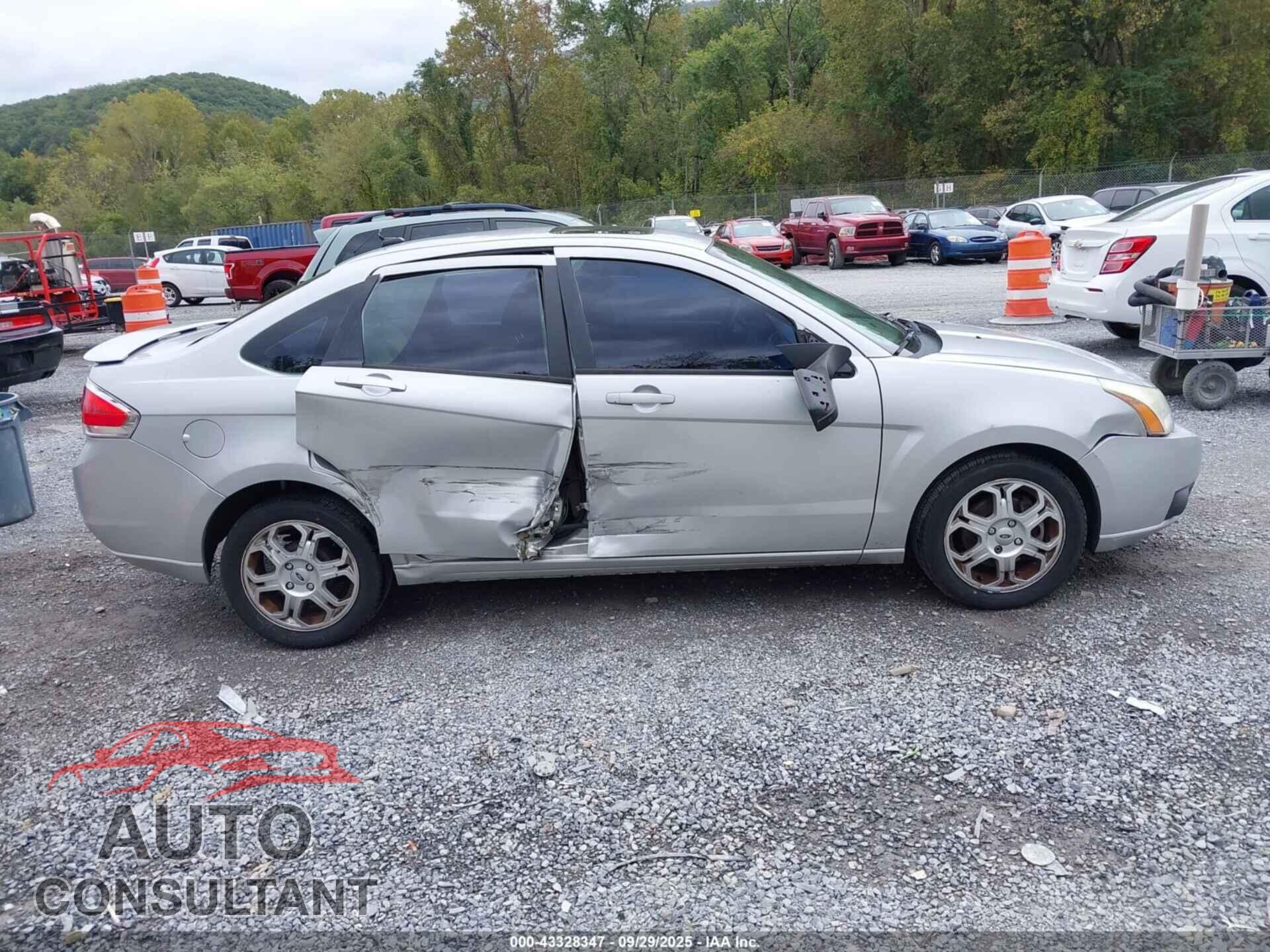 FORD FOCUS 2009 - 1FAHP36N79W145619