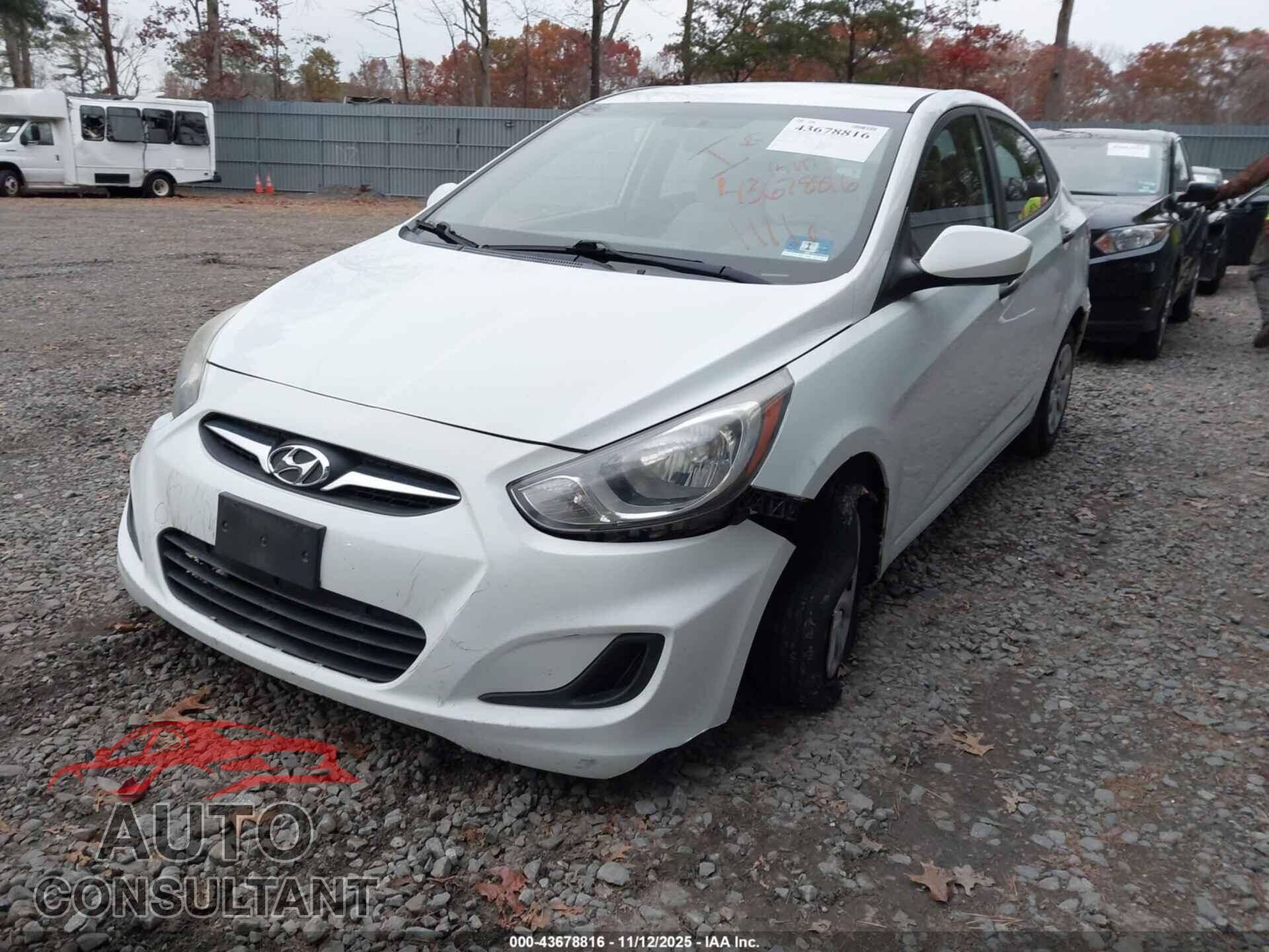 HYUNDAI ACCENT 2012 - KMHCT4AE1CU040831