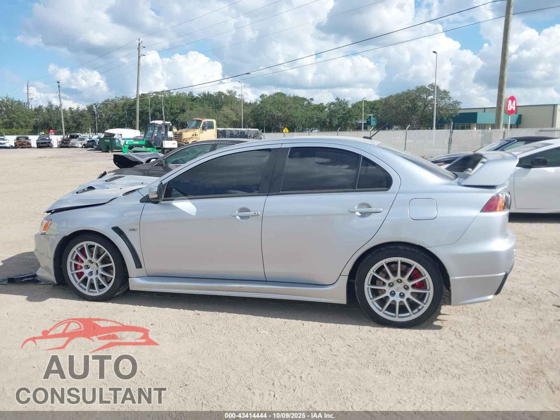 MITSUBISHI LANCER EVOLUTION 2015 - JA32W8FV0FU006891