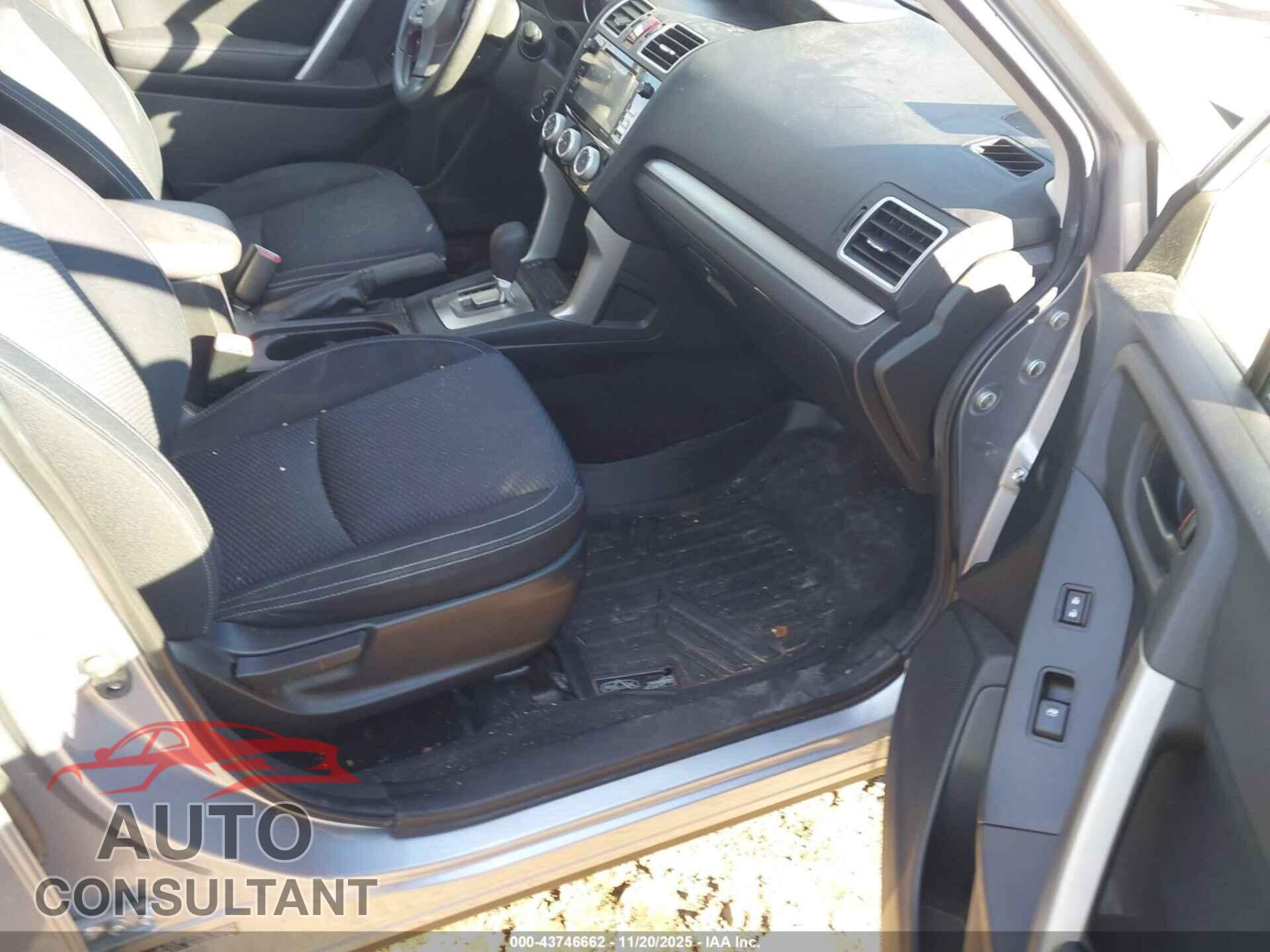 SUBARU FORESTER 2016 - JF2SJADC6GH403042