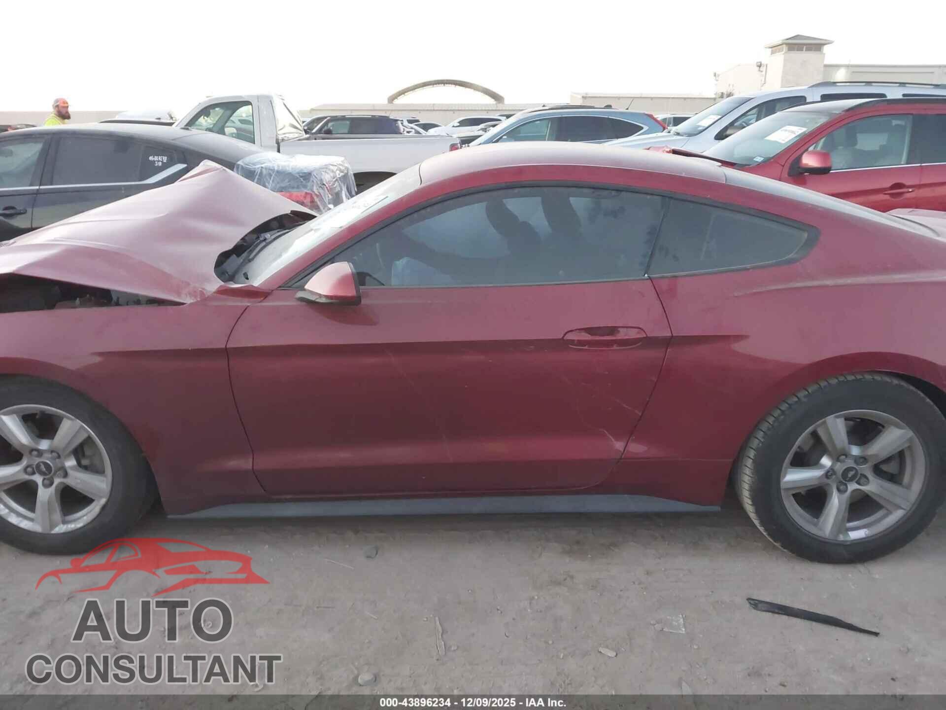 FORD MUSTANG 2018 - 1FA6P8TH7J5163003