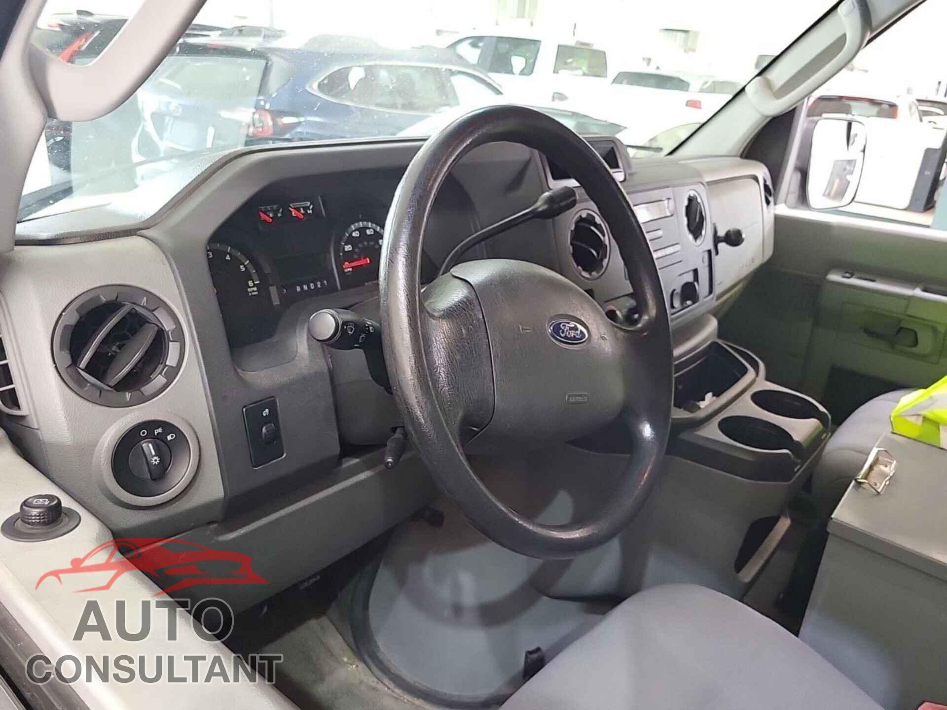 FORD ECONOLINE 2010 - 1FTNE2EL4ADA10319