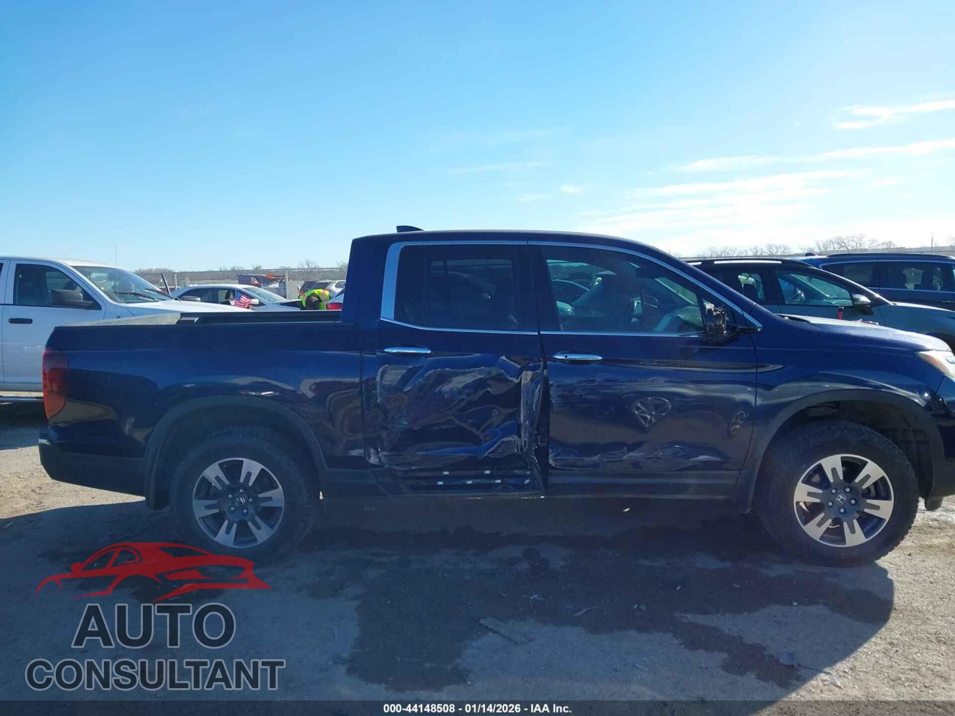 HONDA RIDGELINE 2017 - 5FPYK3F77HB033097