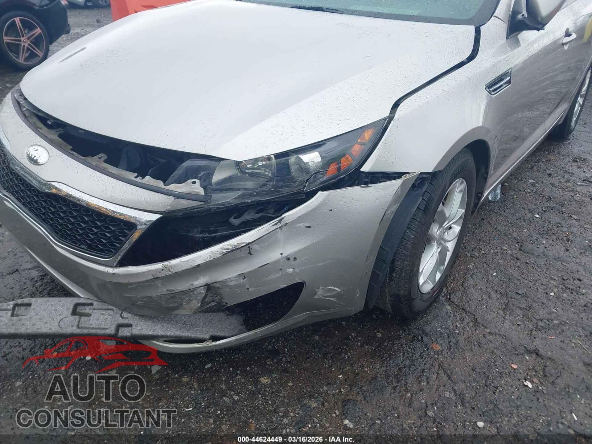 KIA OPTIMA 2013 - KNAGM4A77D5442043