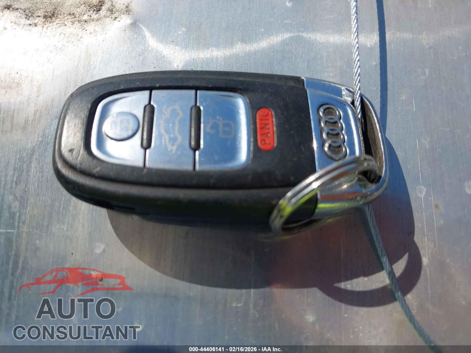 AUDI A5 2013 - WAULFAFH8DN006682