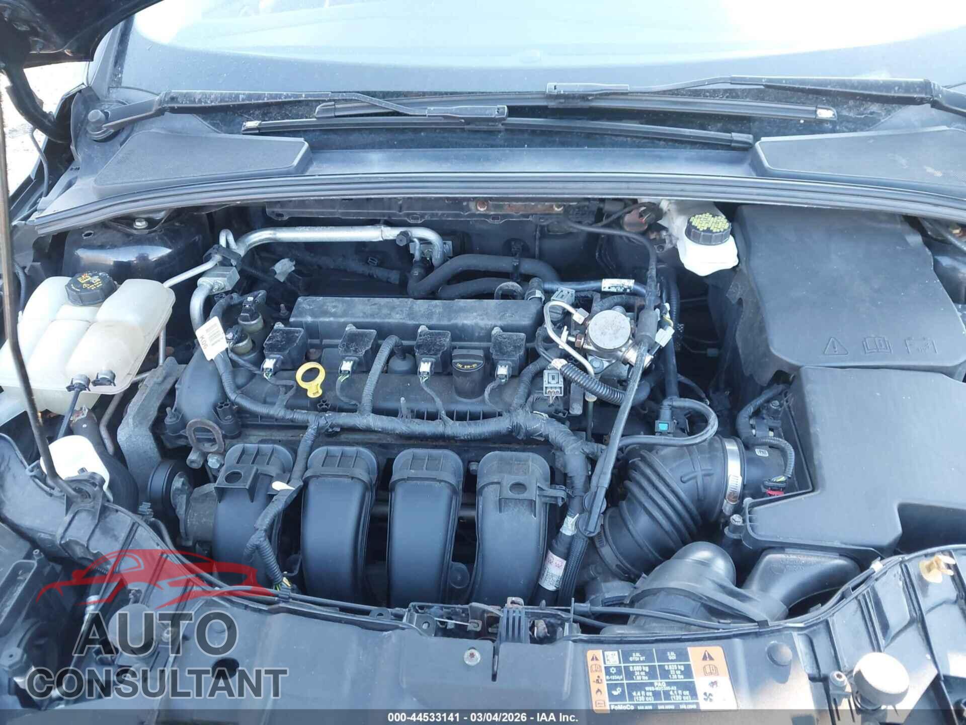 FORD FOCUS 2017 - 1FADP3E21HL330514