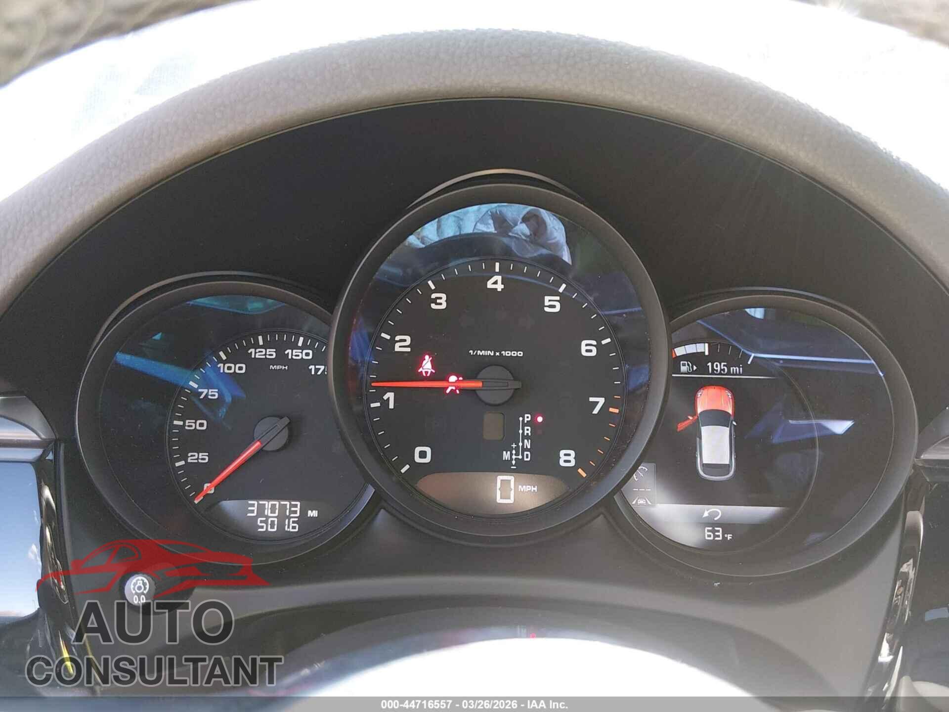 PORSCHE MACAN 2018 - WP1AA2A59JLB23219