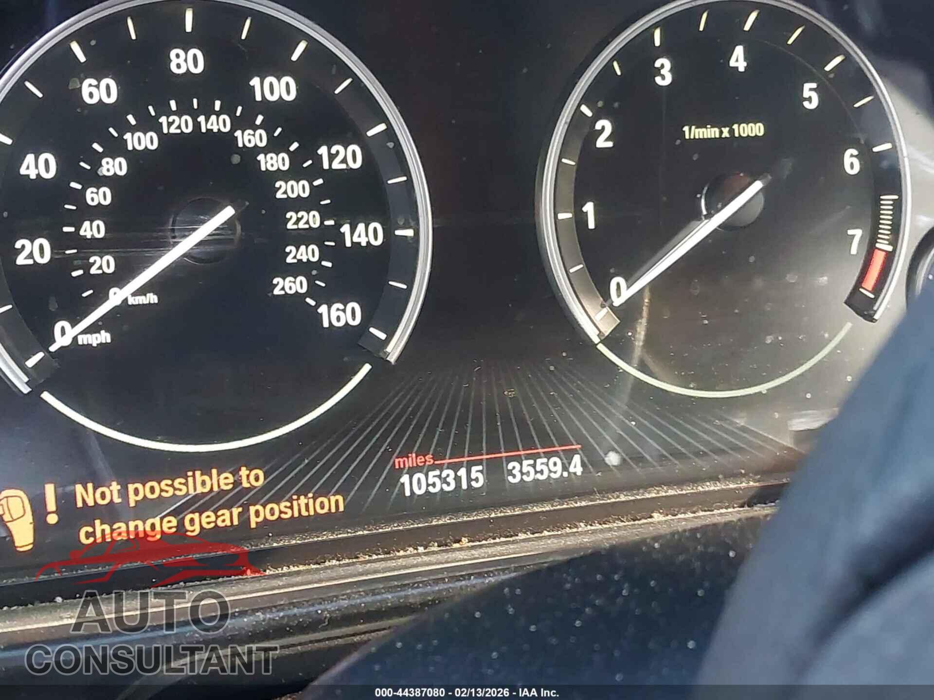 BMW 528I 2014 - WBA5A5C57ED511287