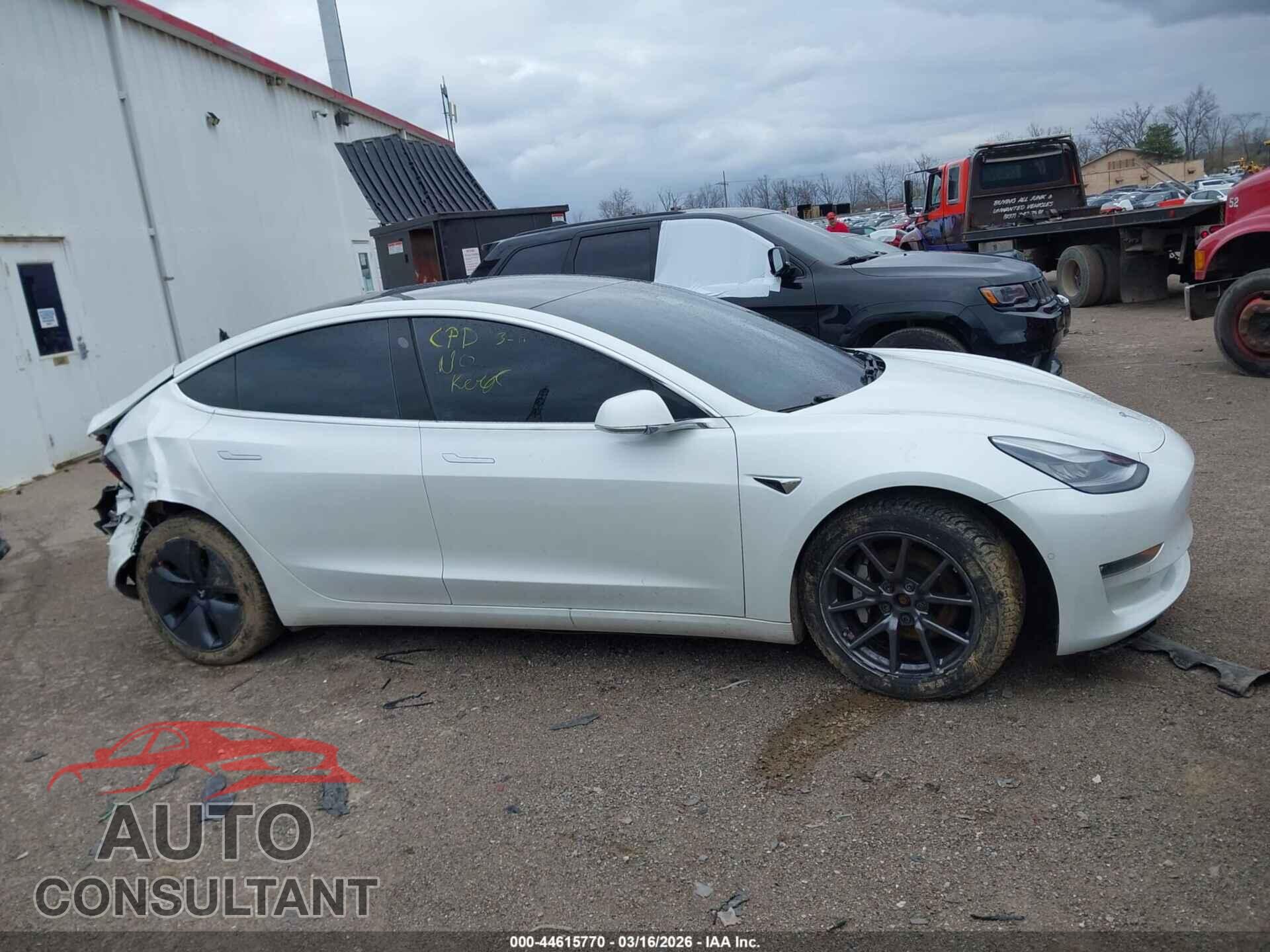 TESLA MODEL 3 2020 - 5YJ3E1EB9LF665676