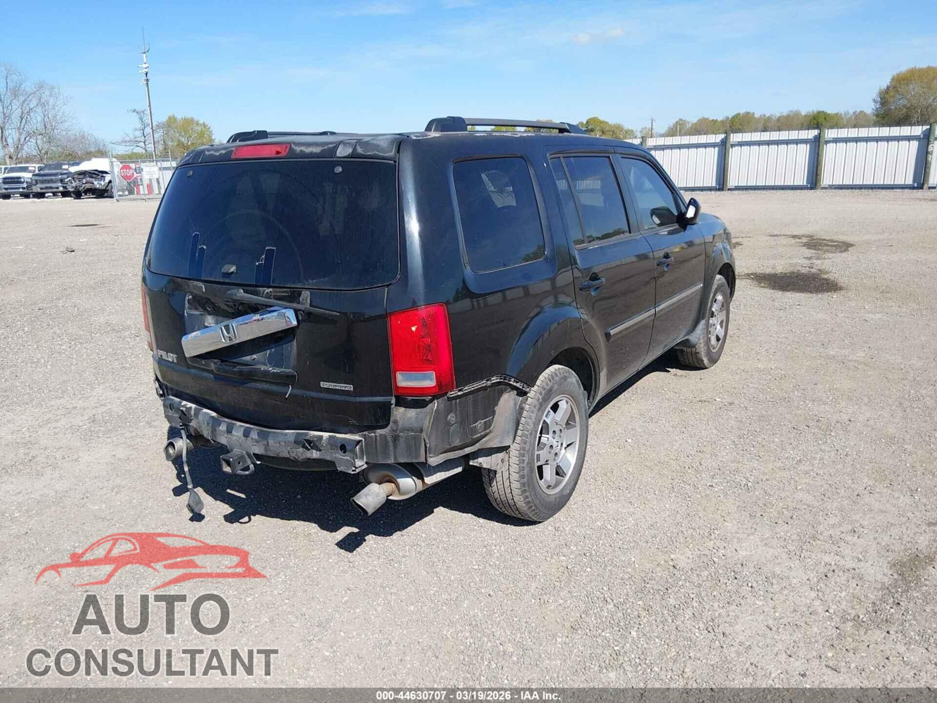 HONDA PILOT 2011 - 5FNYF3H9XBB012764