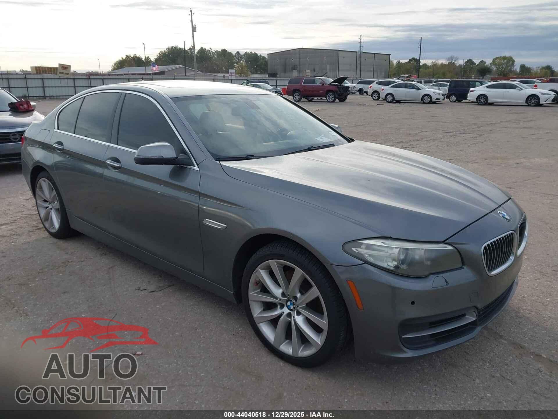 BMW 528I 2014 - WBA5A7C51ED612840
