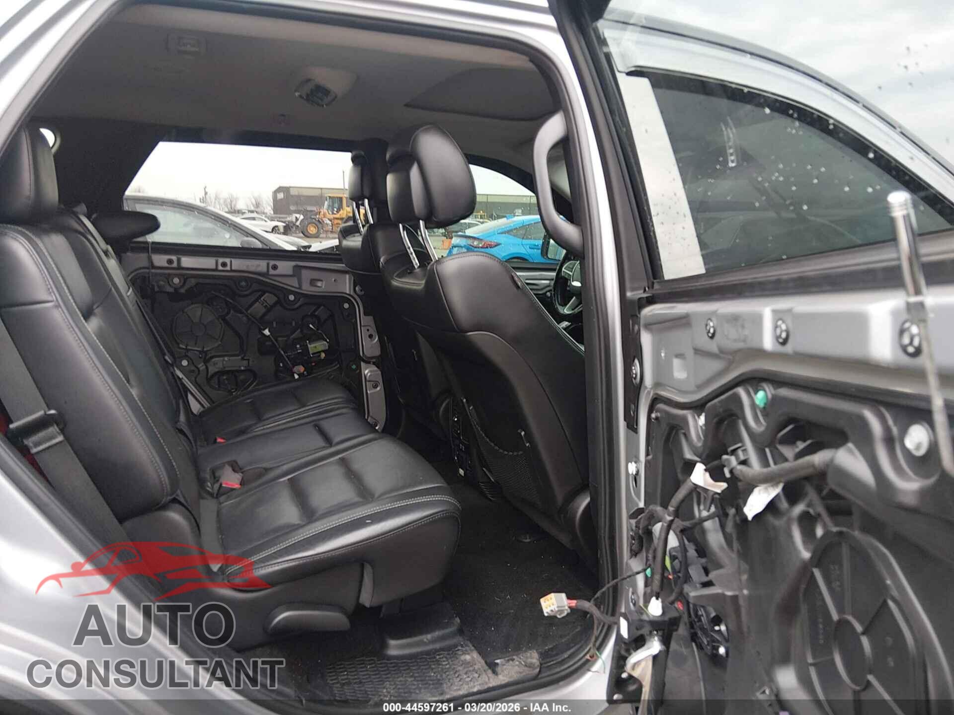 DODGE DURANGO 2015 - 1C4RDJEG9FC799341