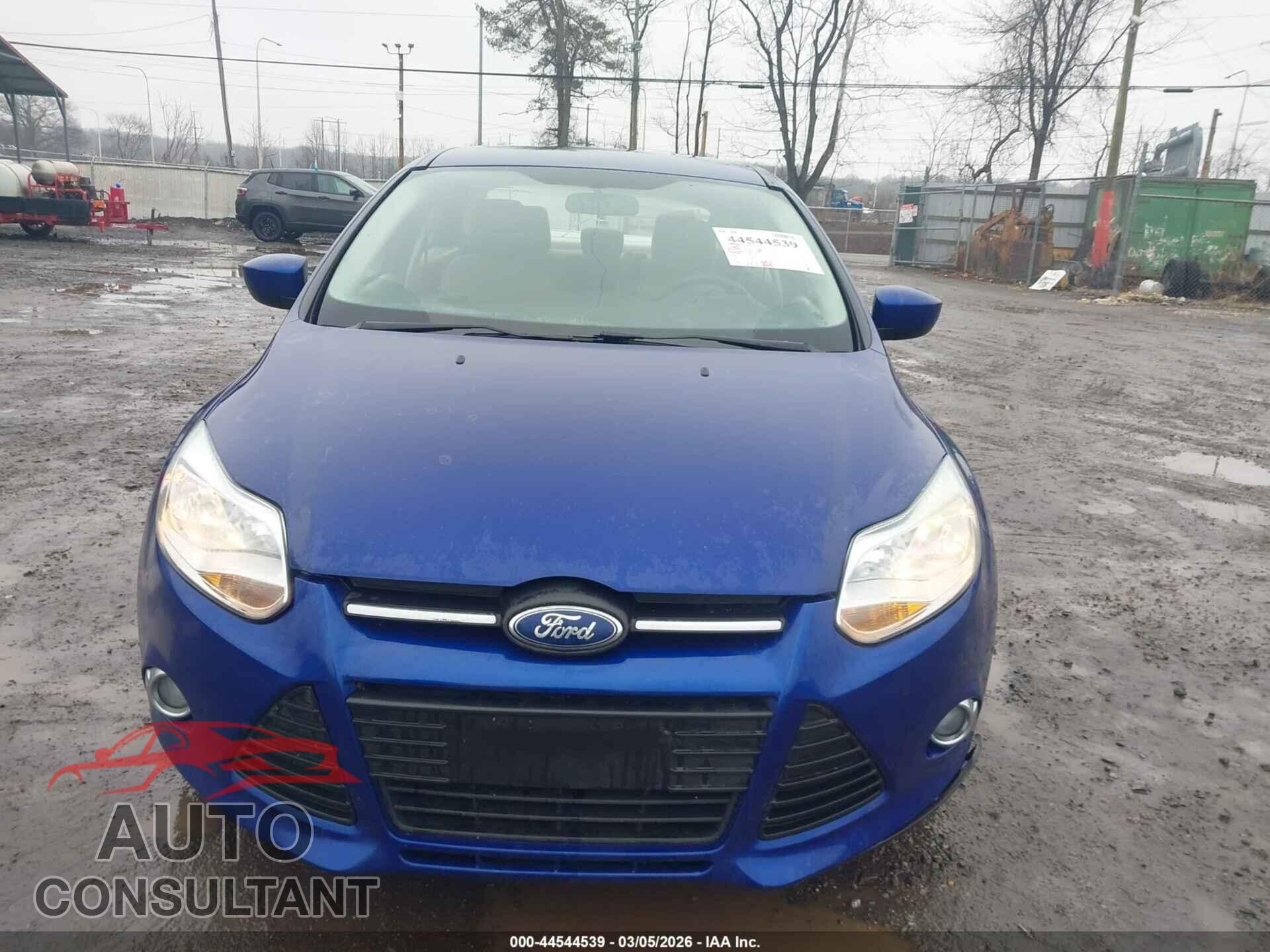 FORD FOCUS 2012 - 1FAHP3F2XCL456492