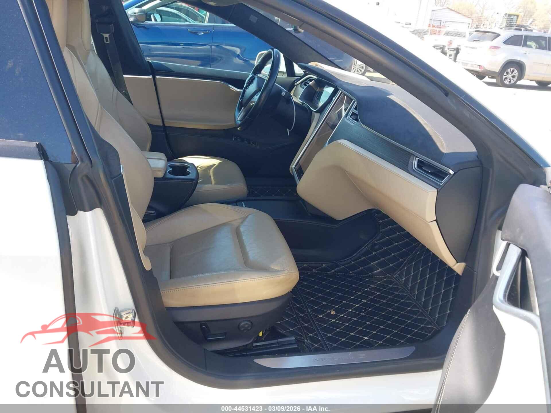TESLA MODEL S 2016 - 5YJSA1E48GF142597