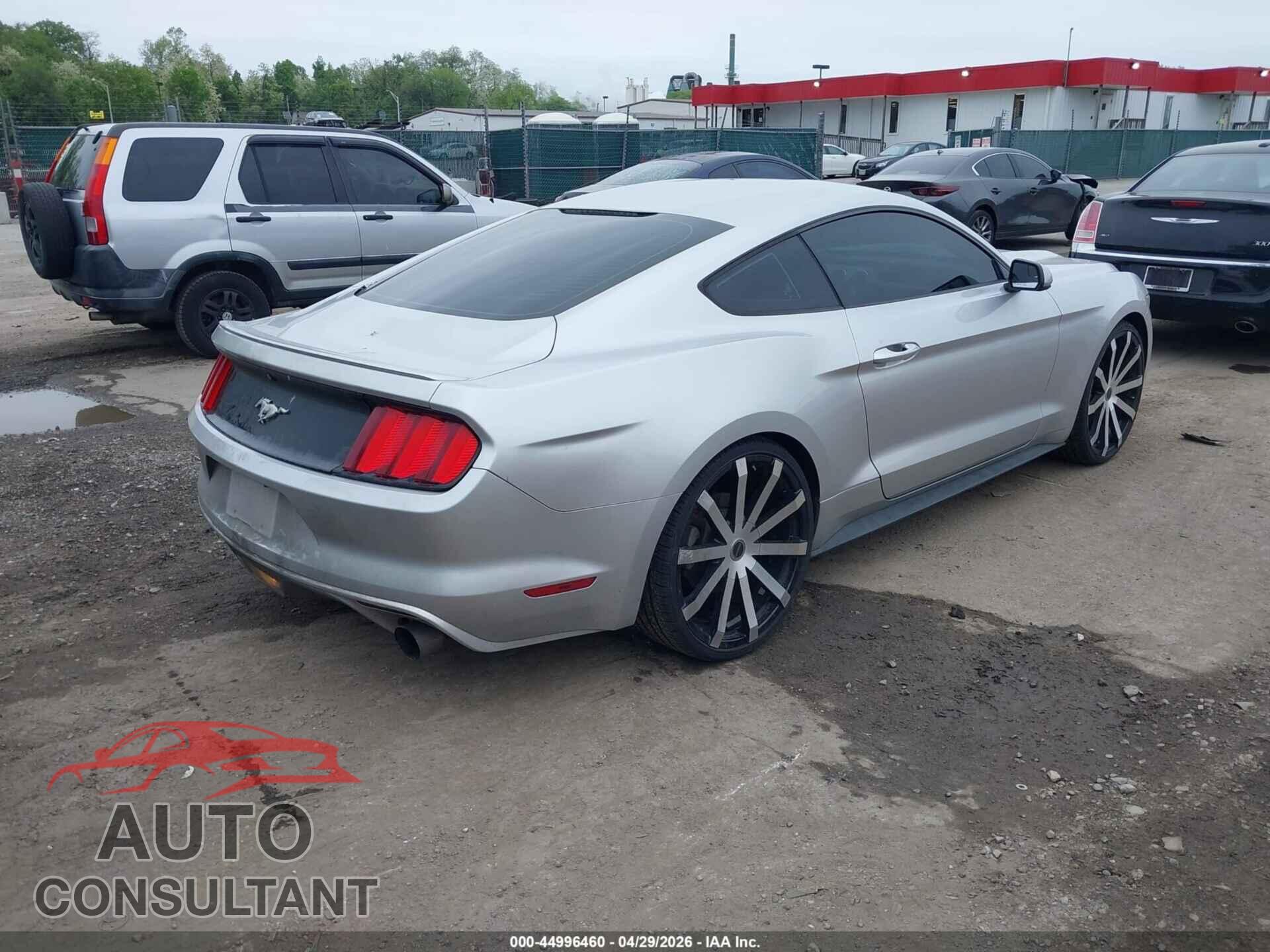 FORD MUSTANG 2015 - 1FA6P8TH2F5374584