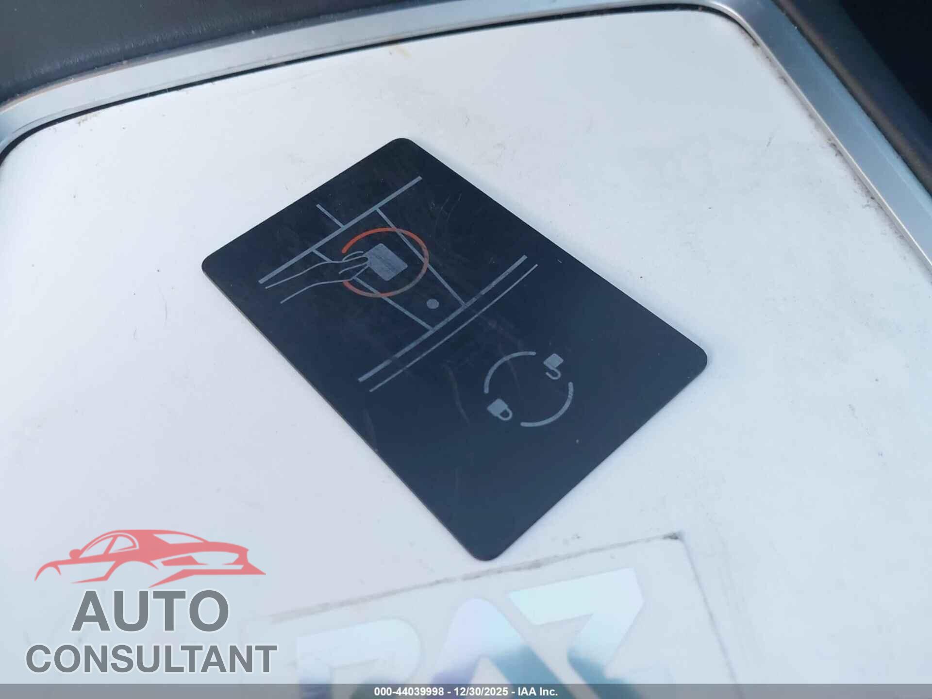 TESLA MODEL 3 2021 - 5YJ3E1EA5MF025604