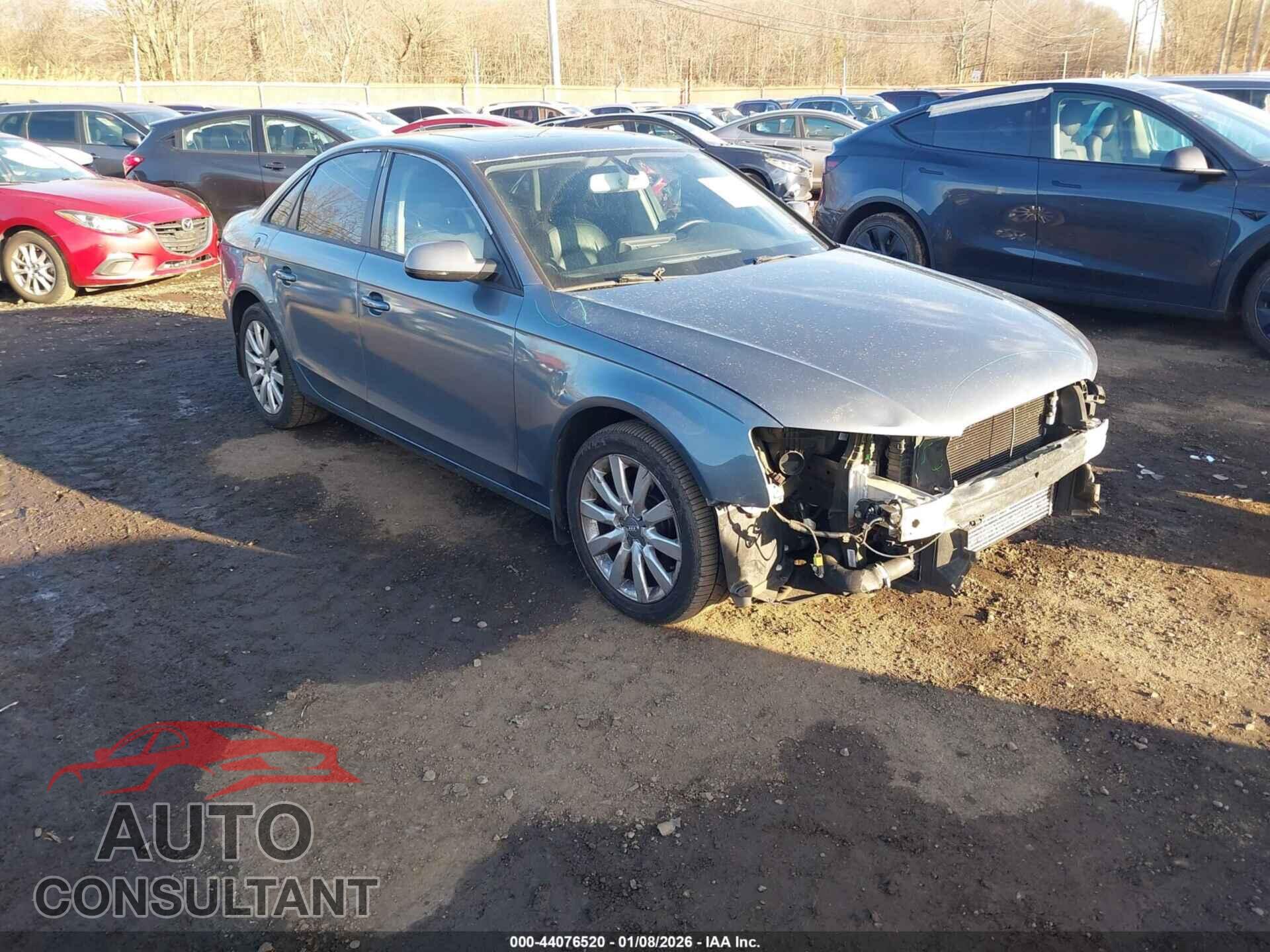 AUDI A4 2013 - WAUBFAFL7DN041410