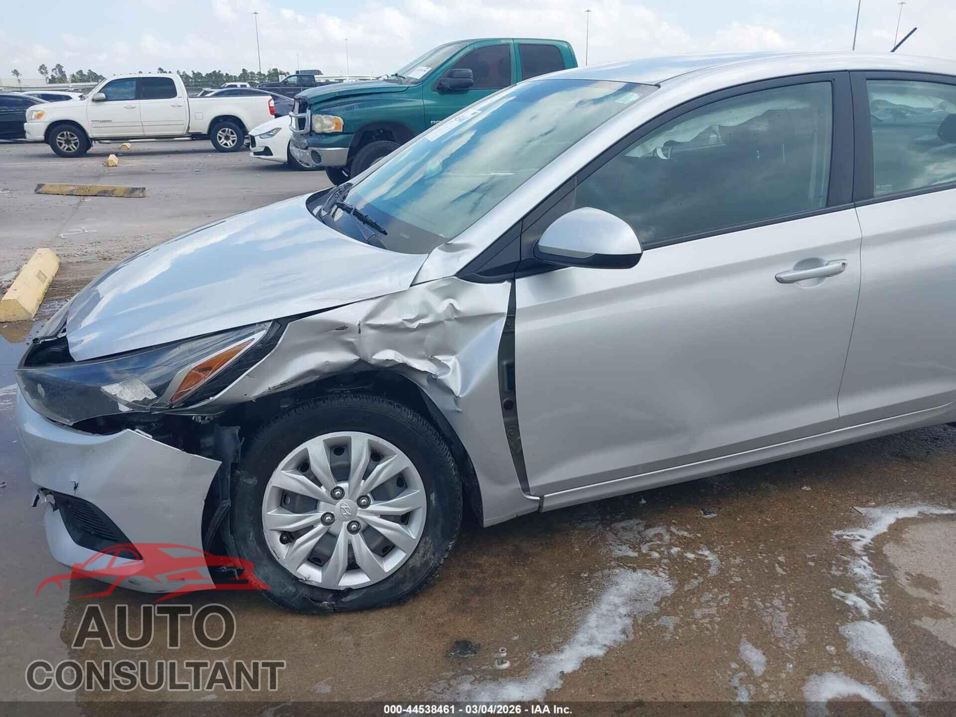 HYUNDAI ACCENT 2022 - 3KPC24A69NE167988