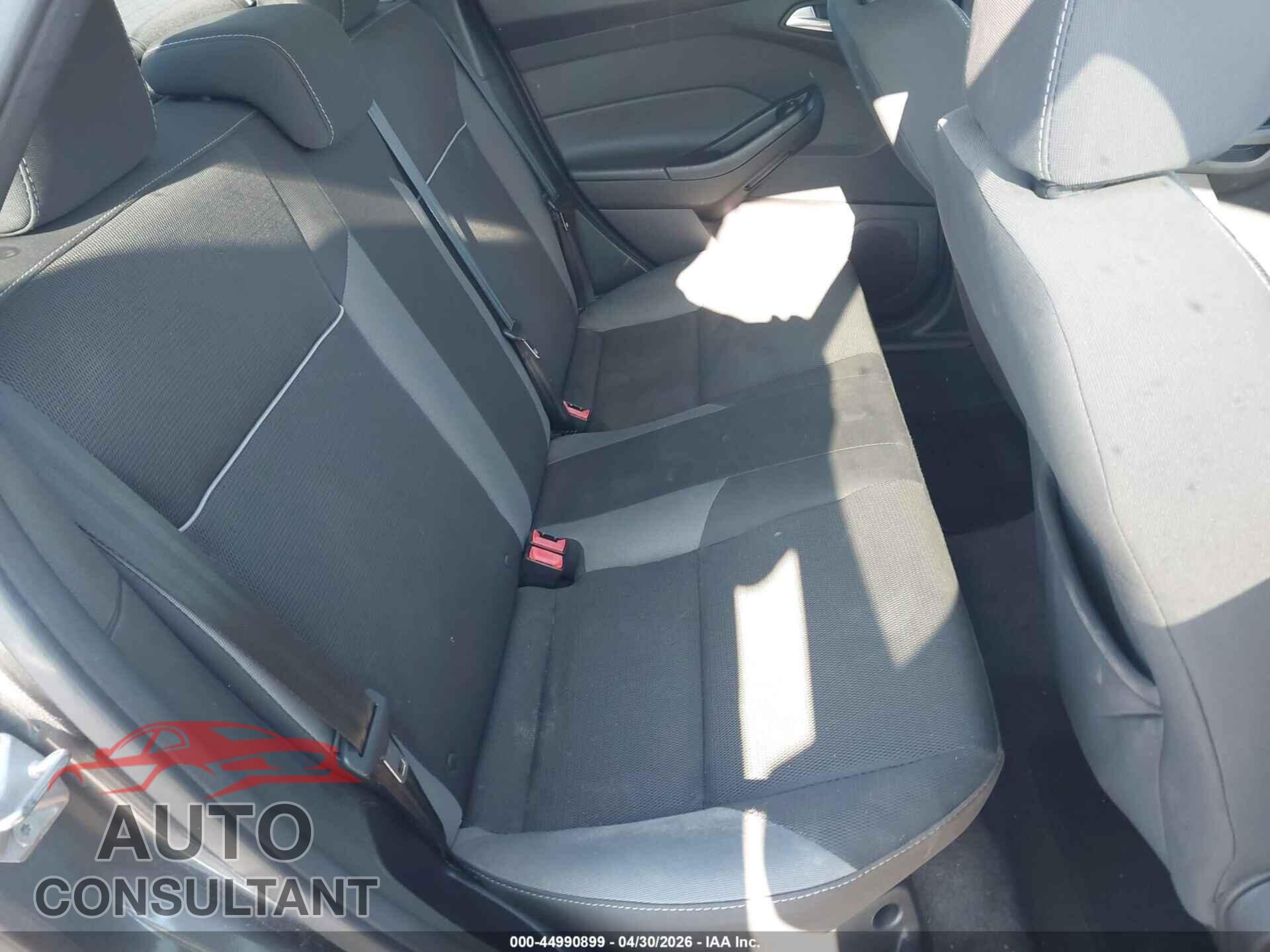 FORD FOCUS 2014 - 1FADP3F26EL166591