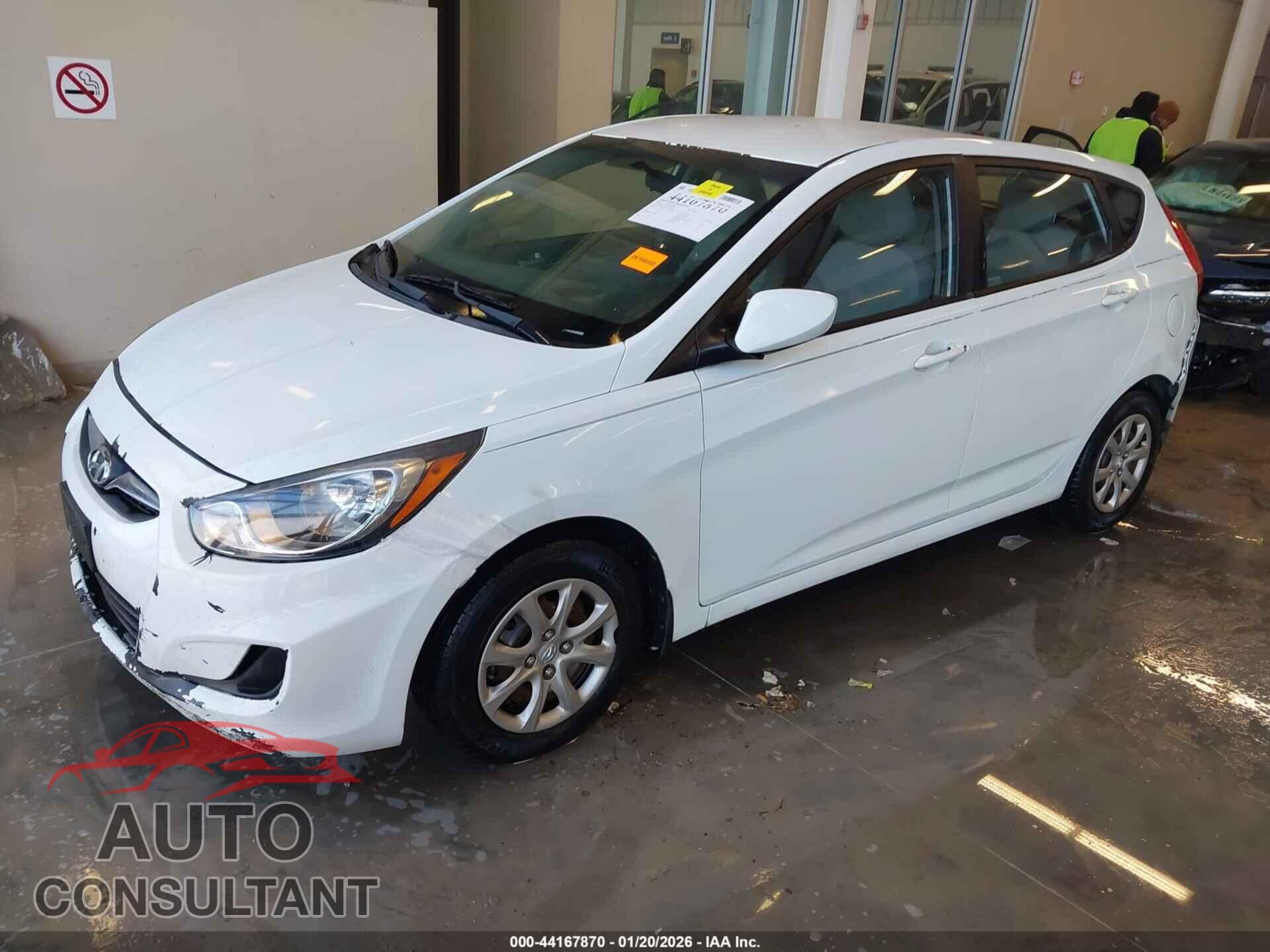 HYUNDAI ACCENT 2012 - KMHCT5AE2CU012932