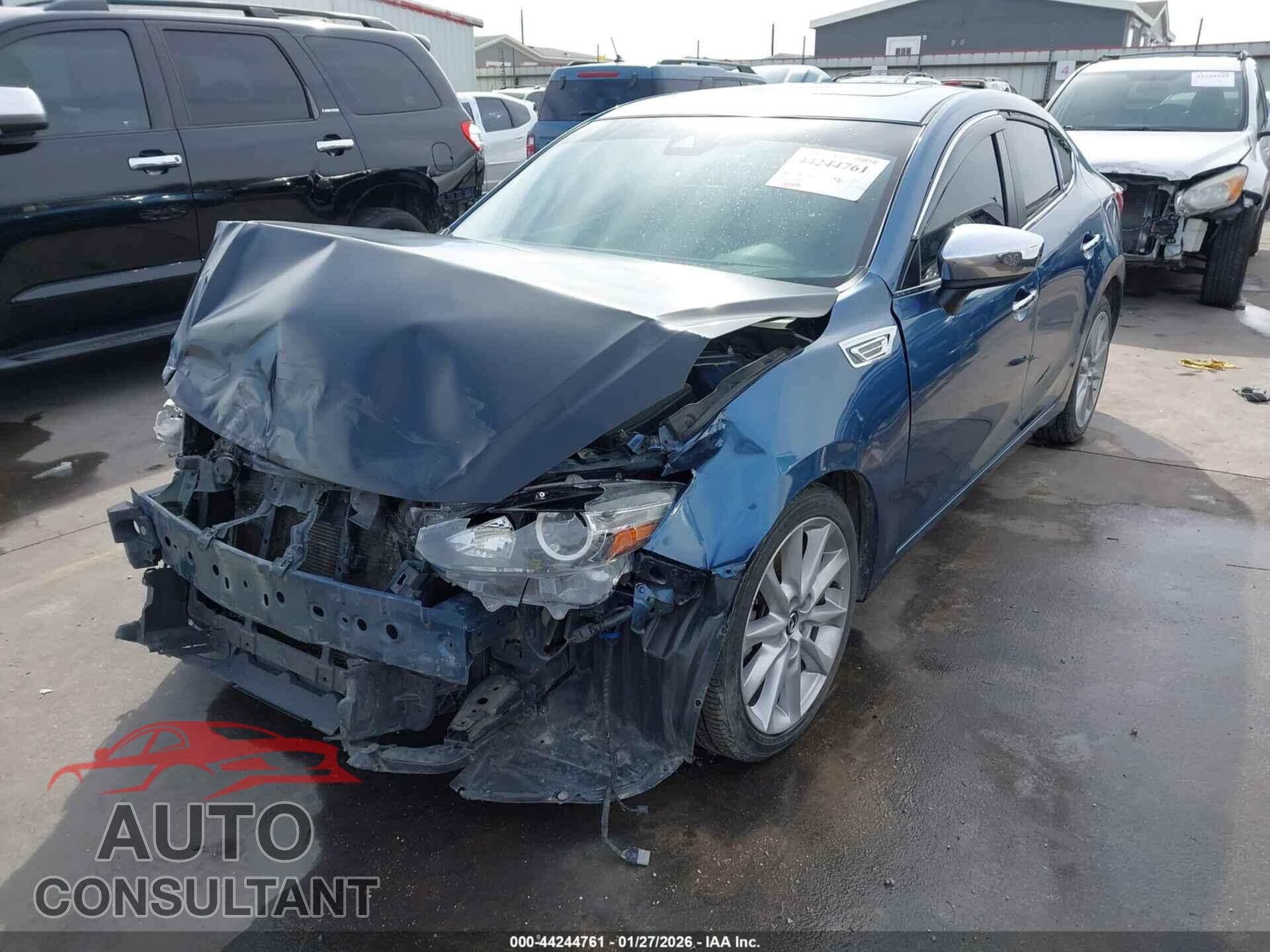 MAZDA MAZDA3 2017 - 3MZBN1V74HM123487