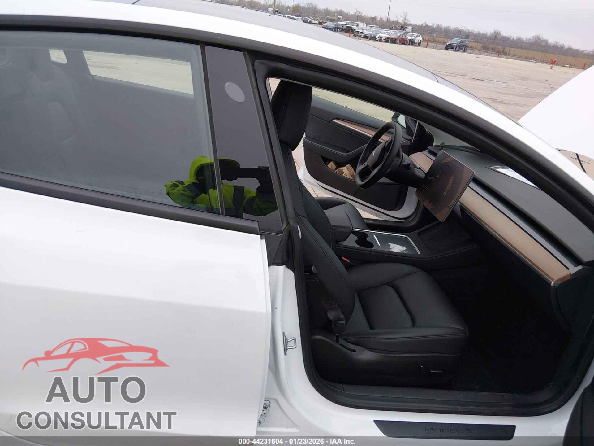 TESLA MODEL 3 2023 - 5YJ3E1EA6PF606260