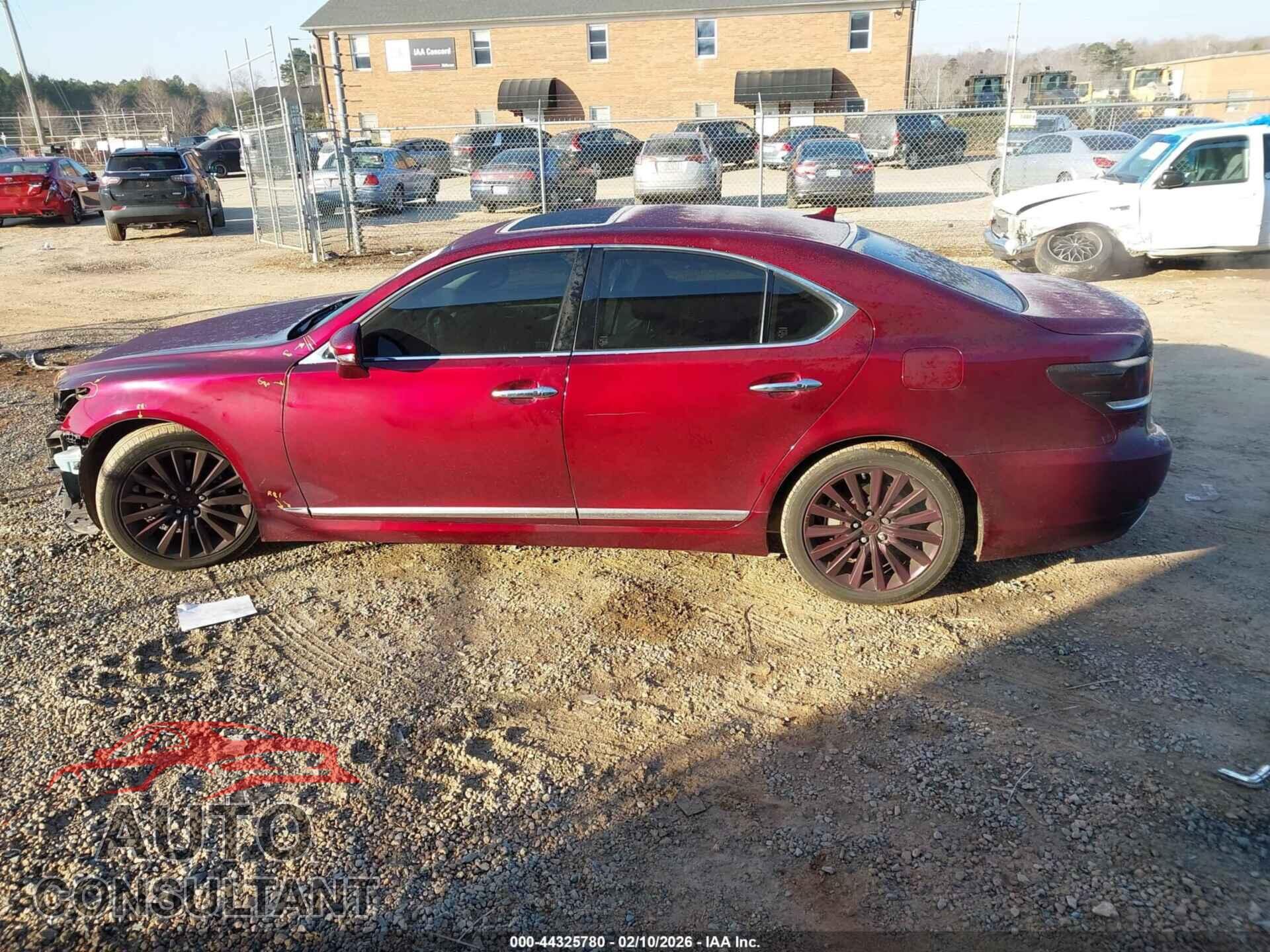 LEXUS LS 460 2013 - JTHBL5EF3D5121560