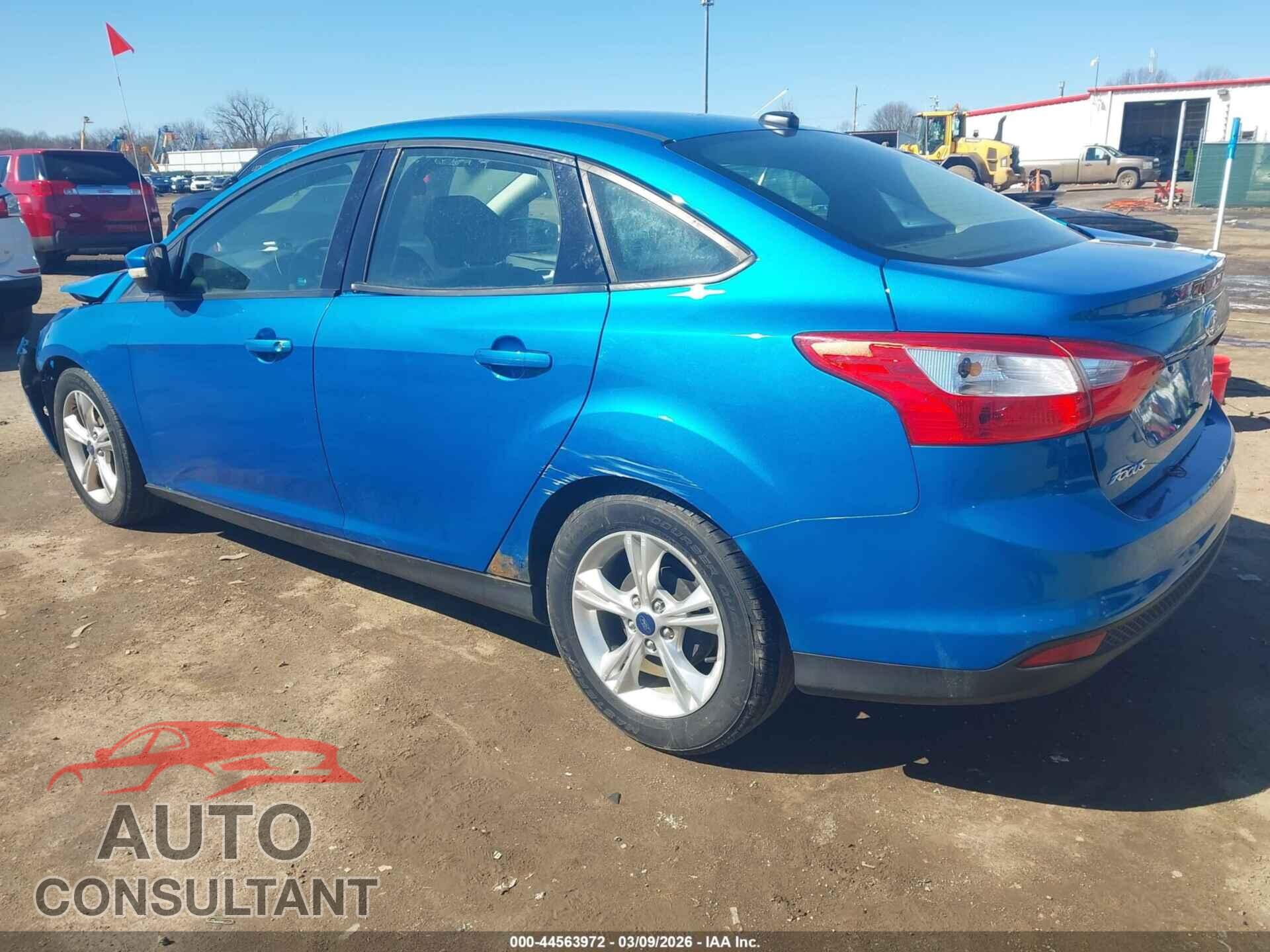 FORD FOCUS 2014 - 1FADP3F22EL174073