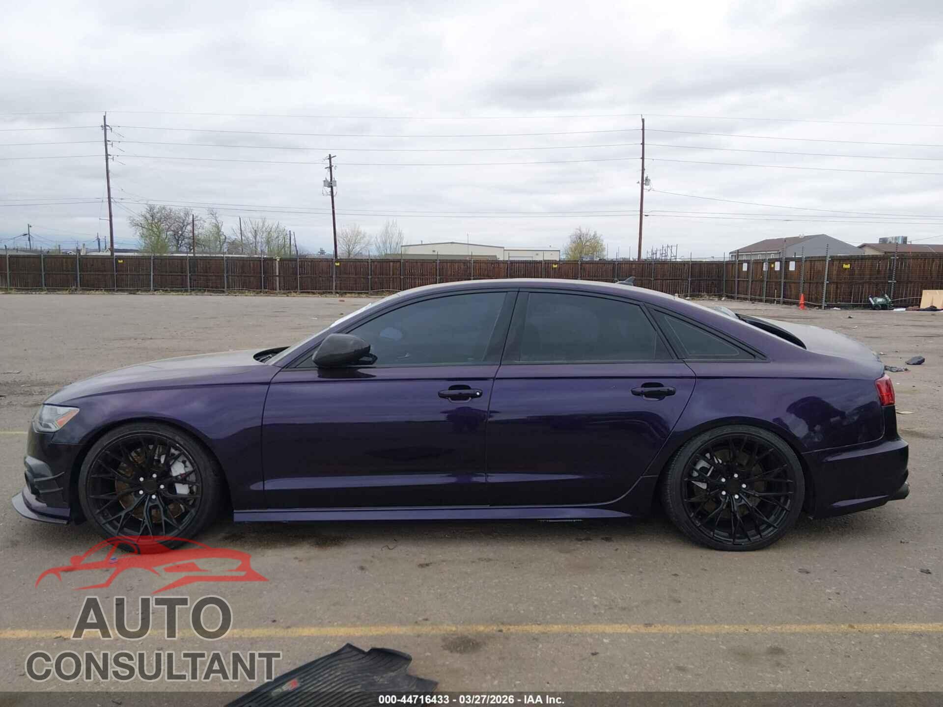 AUDI S6 2018 - WAUFFAFC2JN038024