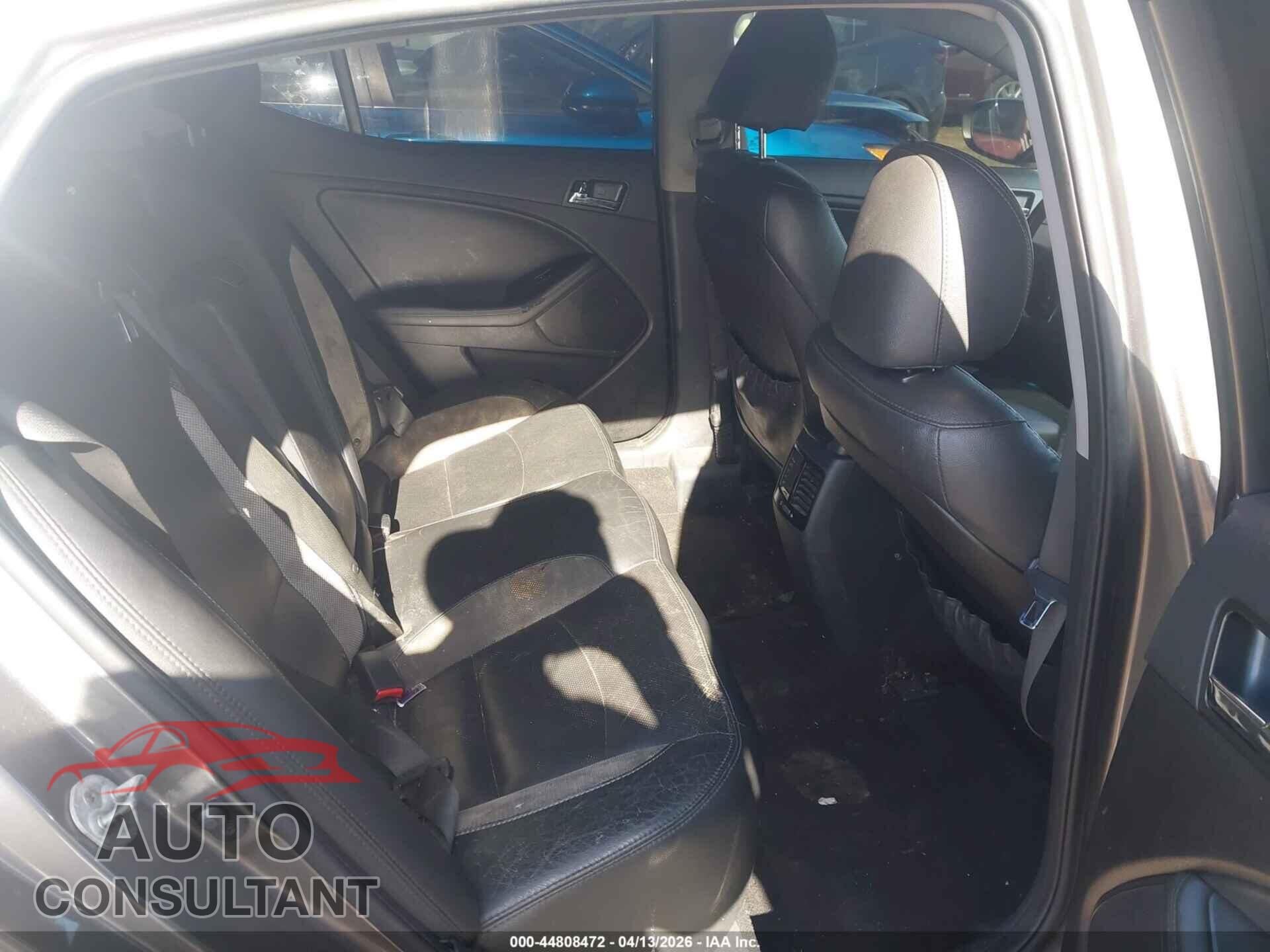 KIA OPTIMA 2012 - 5XXGR4A68CG073828