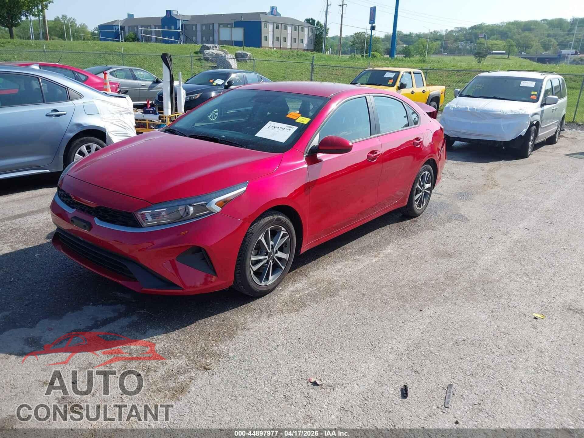 KIA FORTE 2023 - 3KPF24AD8PE624711