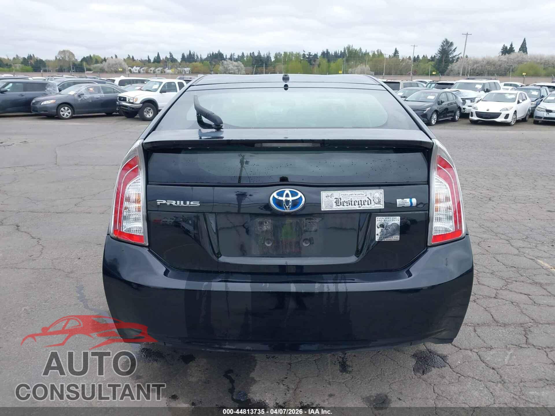 TOYOTA PRIUS 2013 - JTDKN3DU2D5584483
