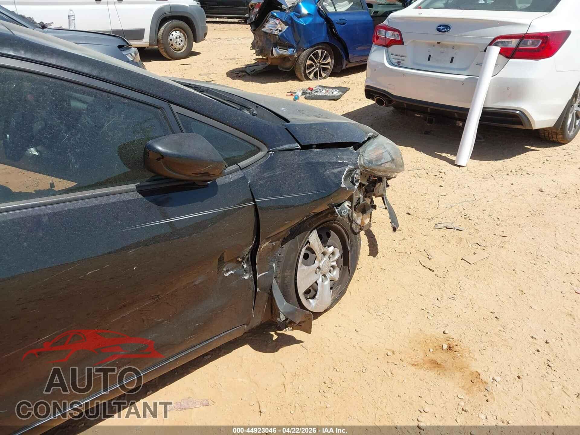 KIA FORTE 2015 - KNAFK4A60F5412944