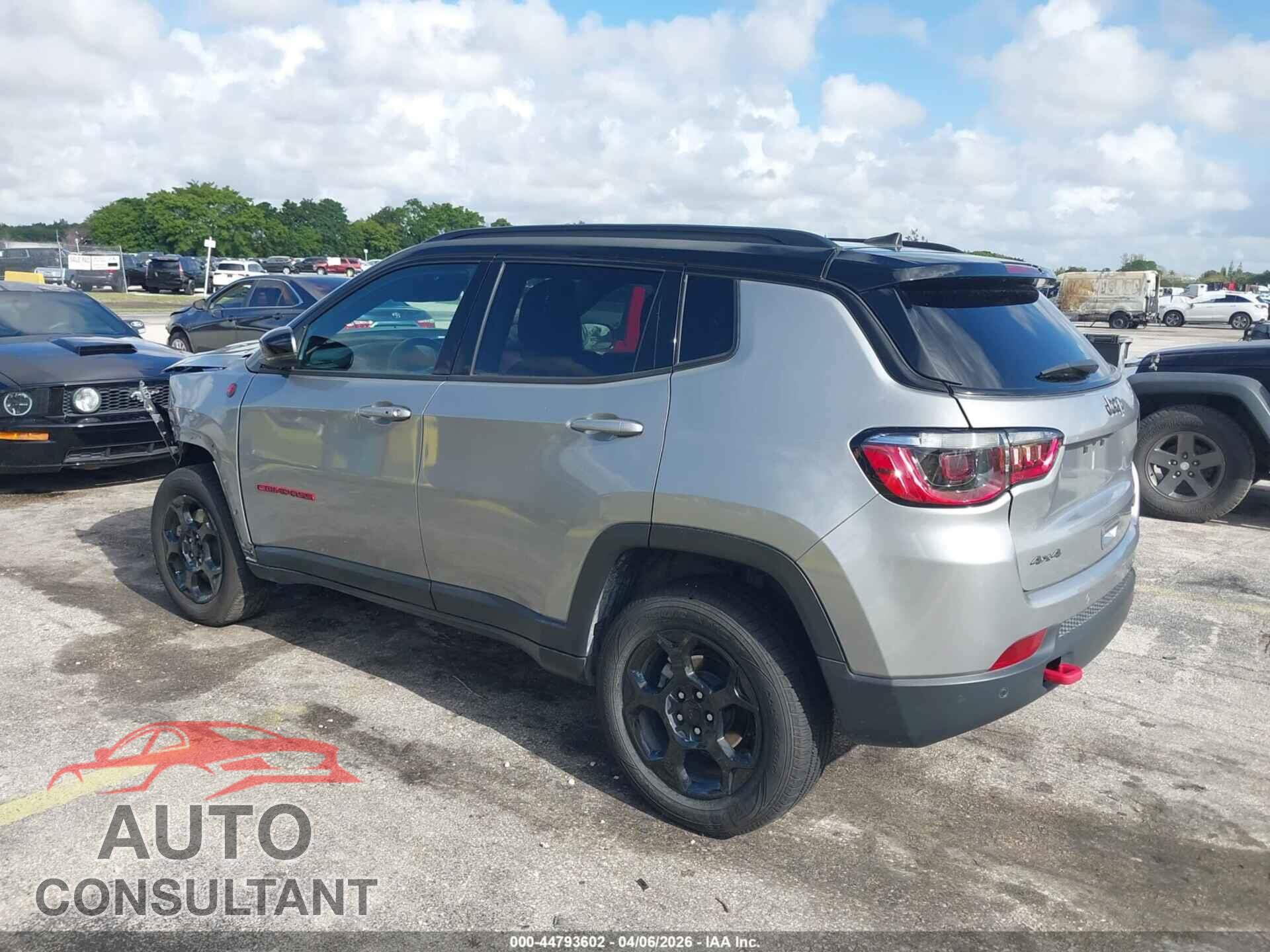 JEEP COMPASS 2024 - 3C4NJDDN1RT608397