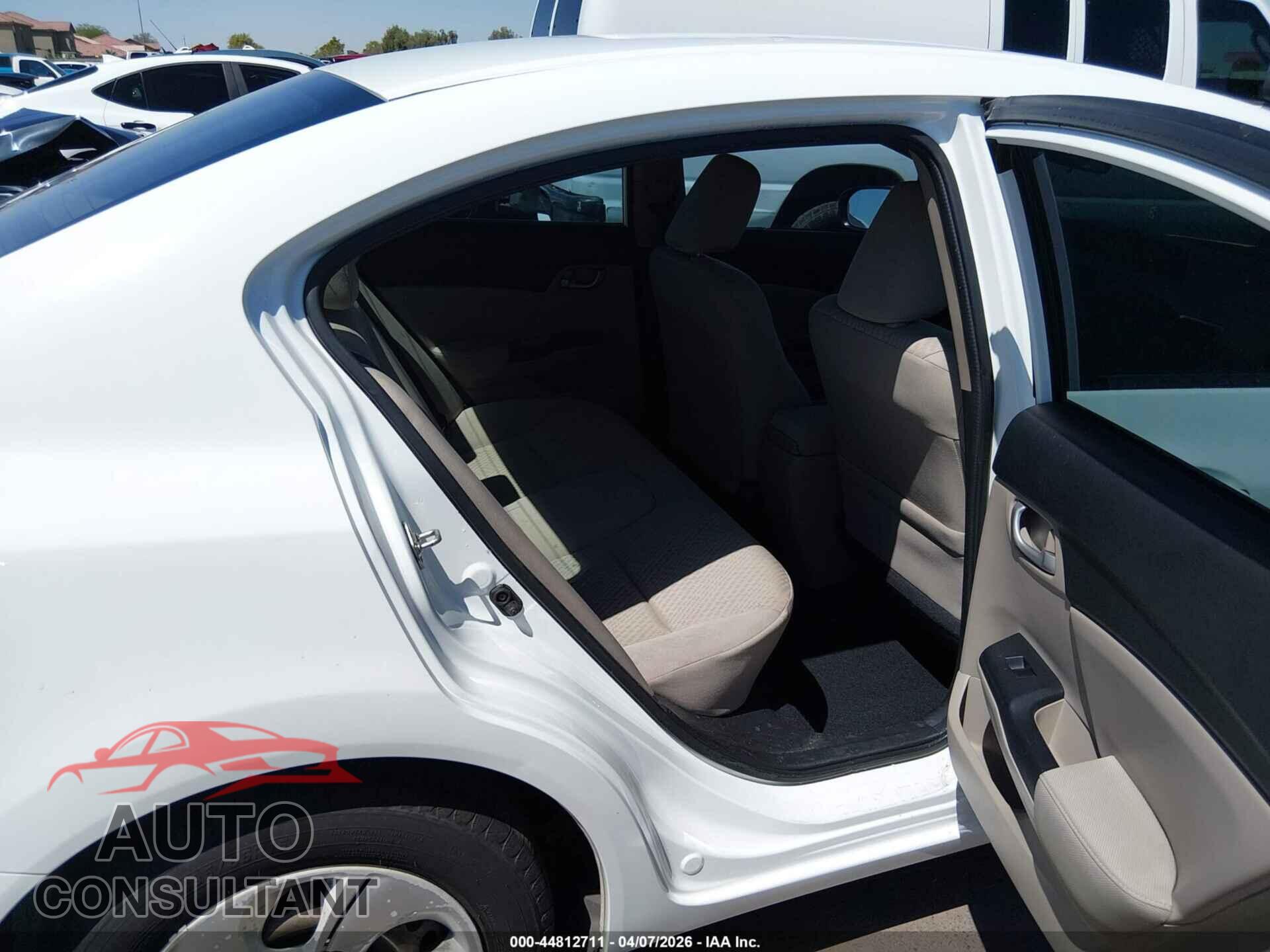 HONDA CIVIC 2014 - 19XFB2F5XEE064130