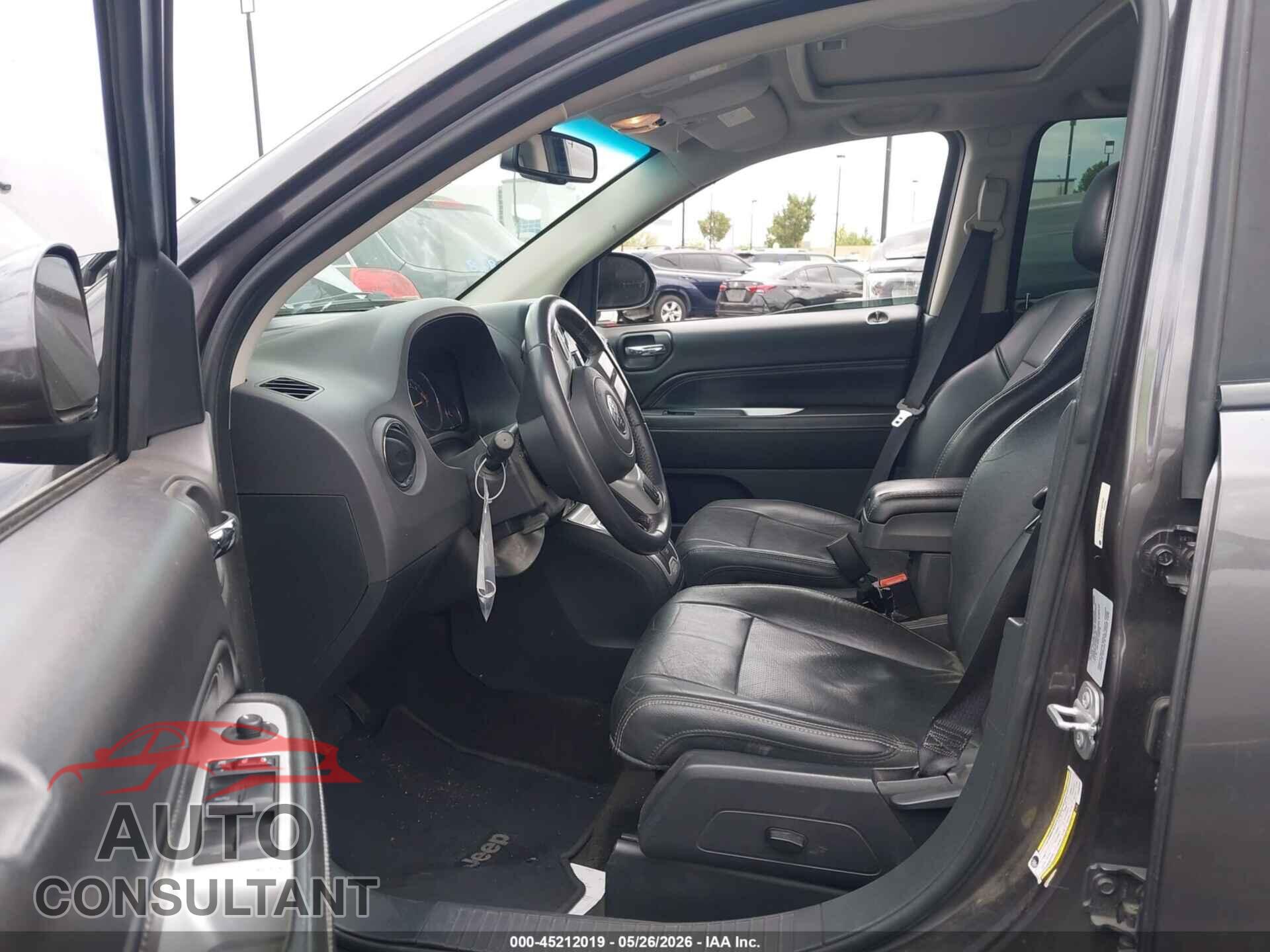 JEEP COMPASS 2015 - 1C4NJCEA5FD402409