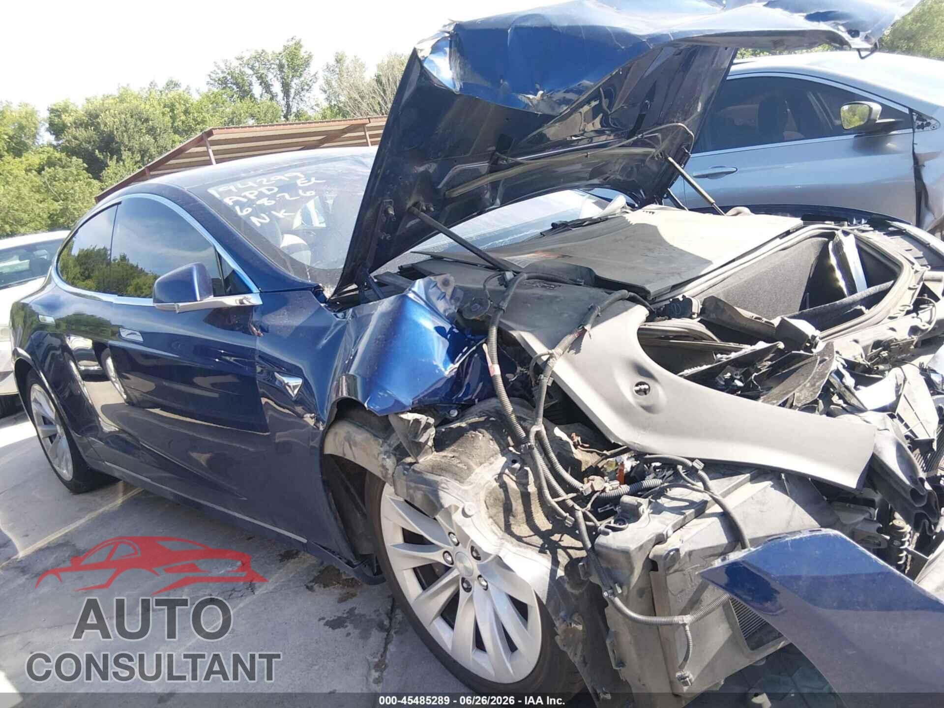 TESLA MODEL S 2017 - 5YJSA1E18HF228421
