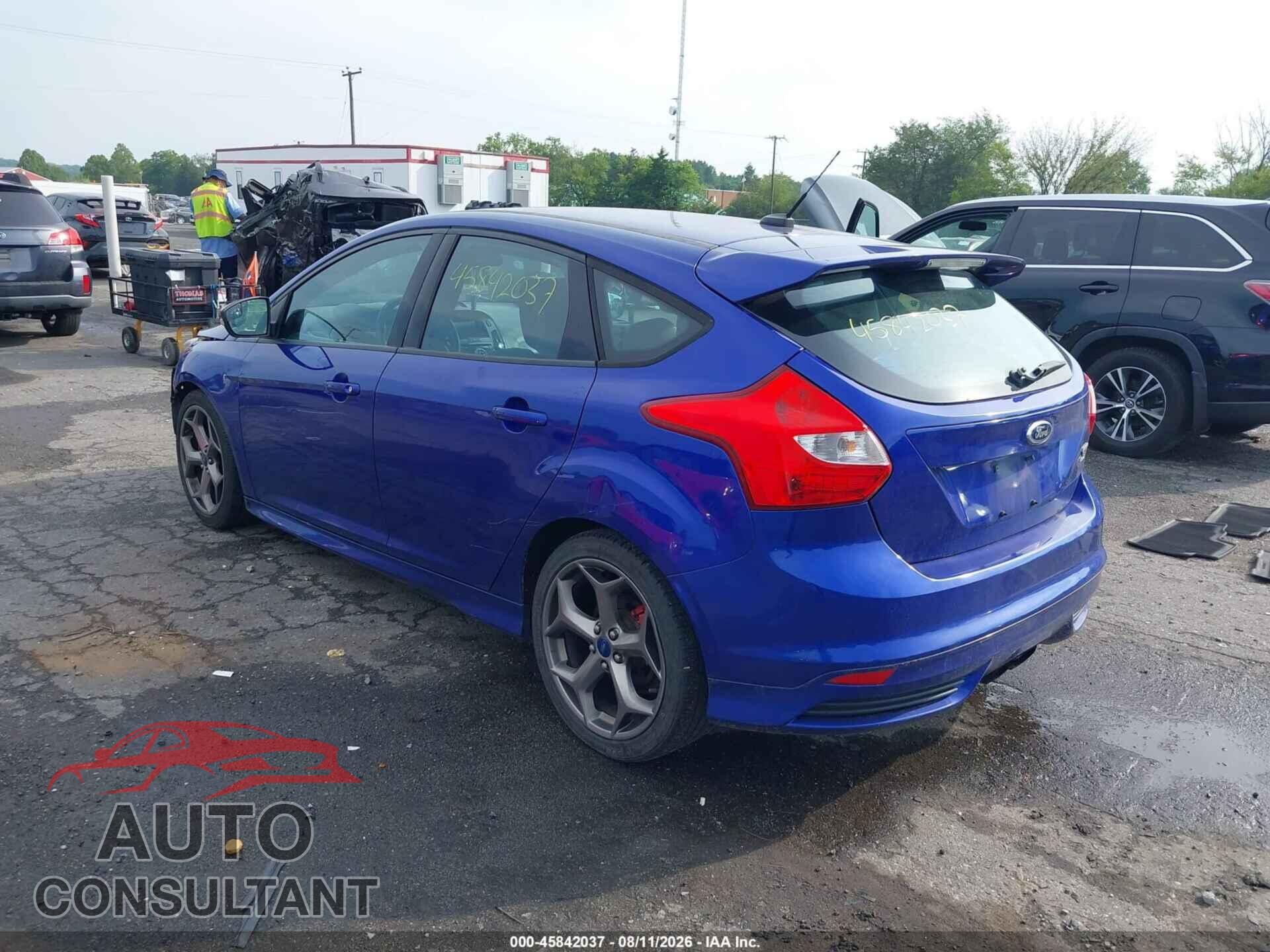 FORD FOCUS ST 2014 - 1FADP3L96EL338507
