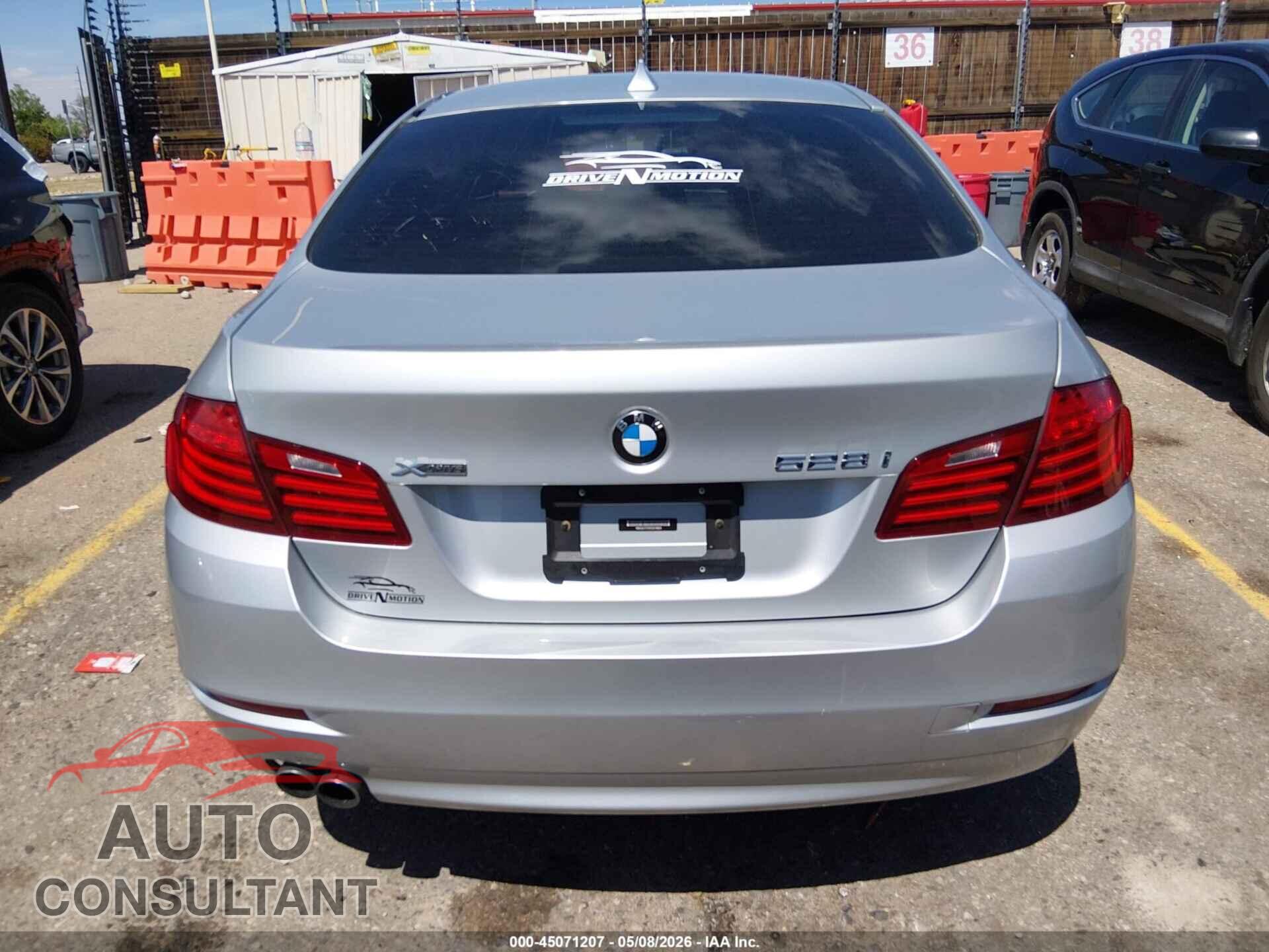 BMW 528I 2014 - WBA5A7C55ED618804