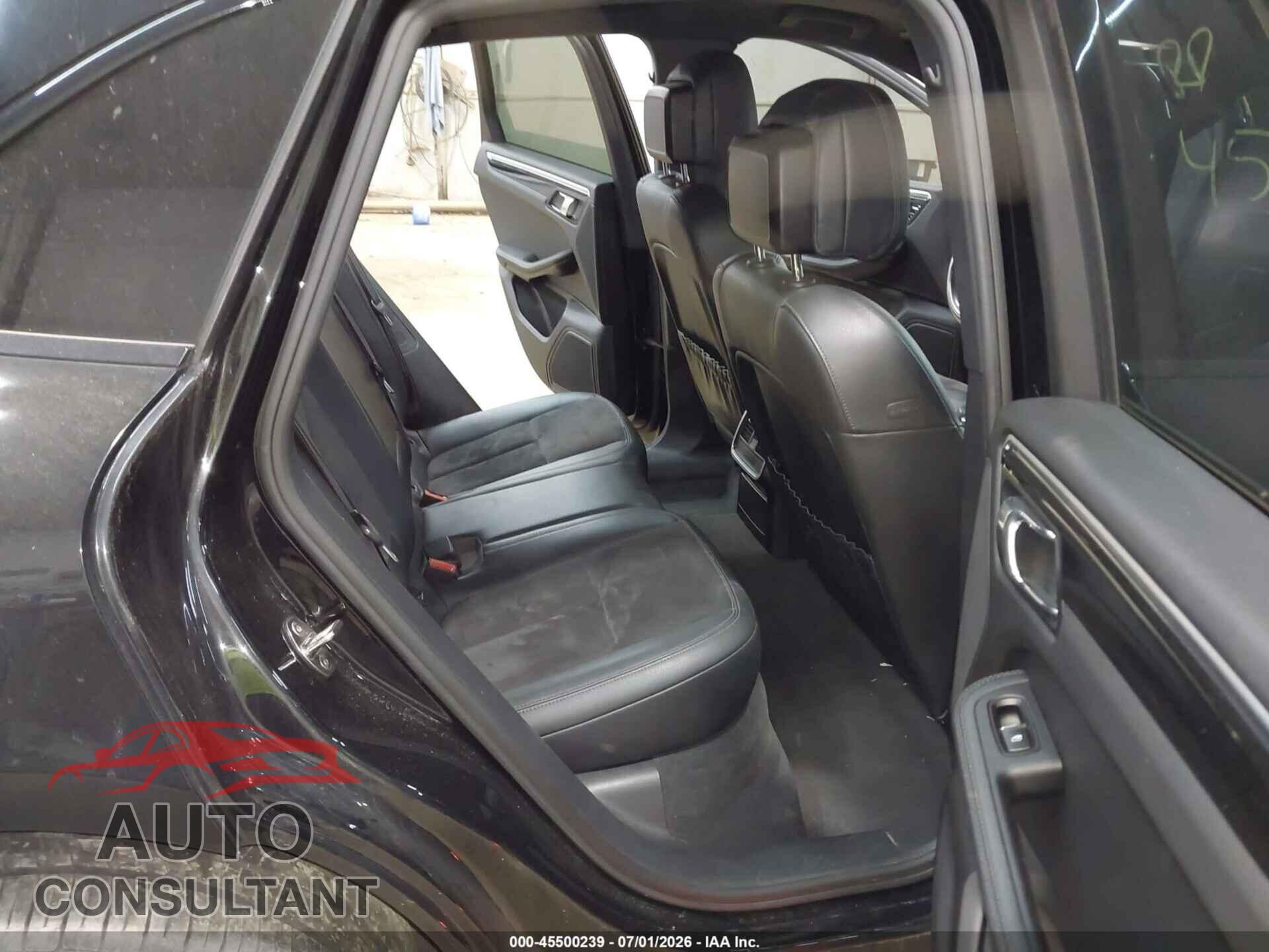 PORSCHE MACAN 2017 - WP1AB2A57HLB13733