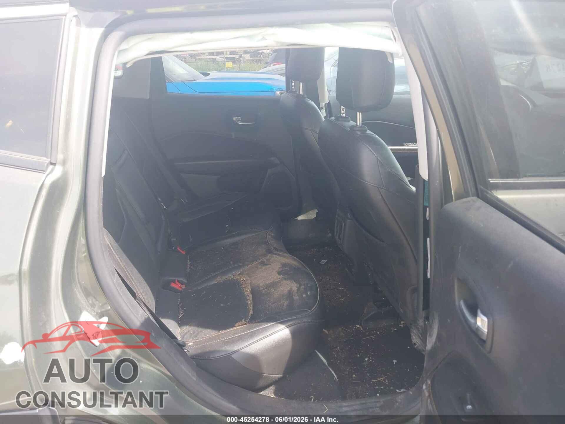 JEEP COMPASS 2019 - 3C4NJDCB4KT761448