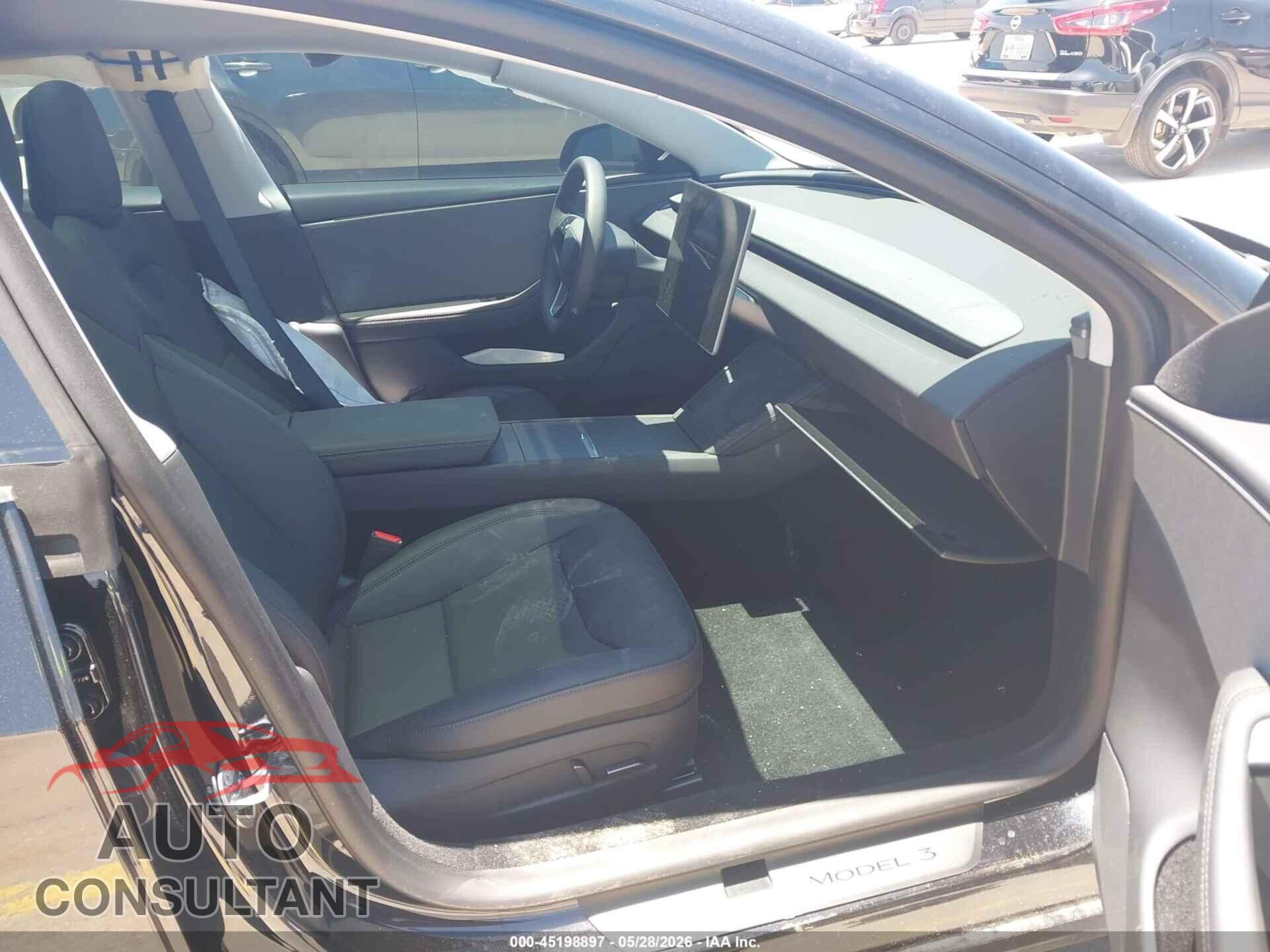 TESLA MODEL 3 2026 - 5YJ3E1EA2TF142765